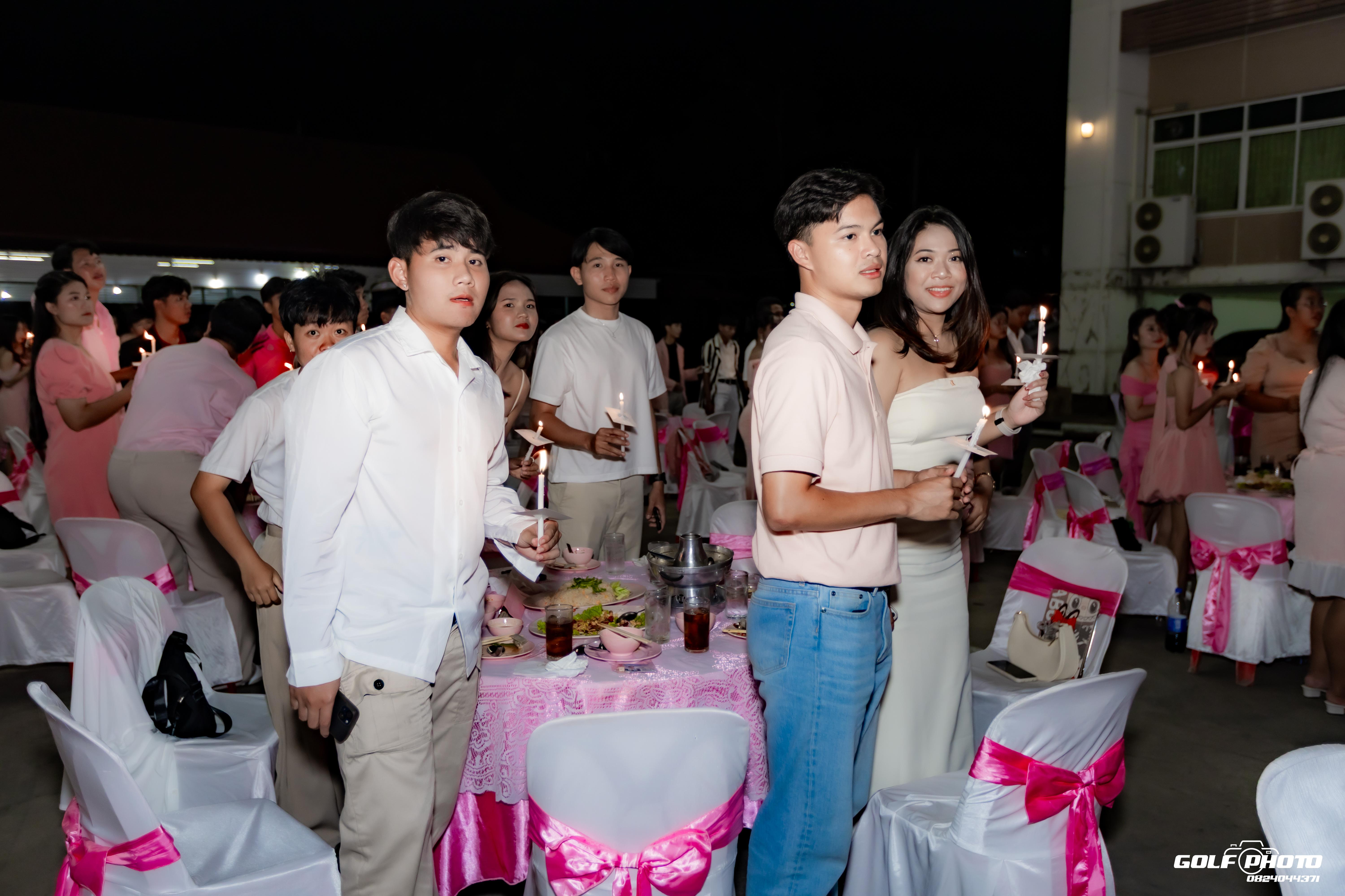 147. งานราตรีสีฟ้า