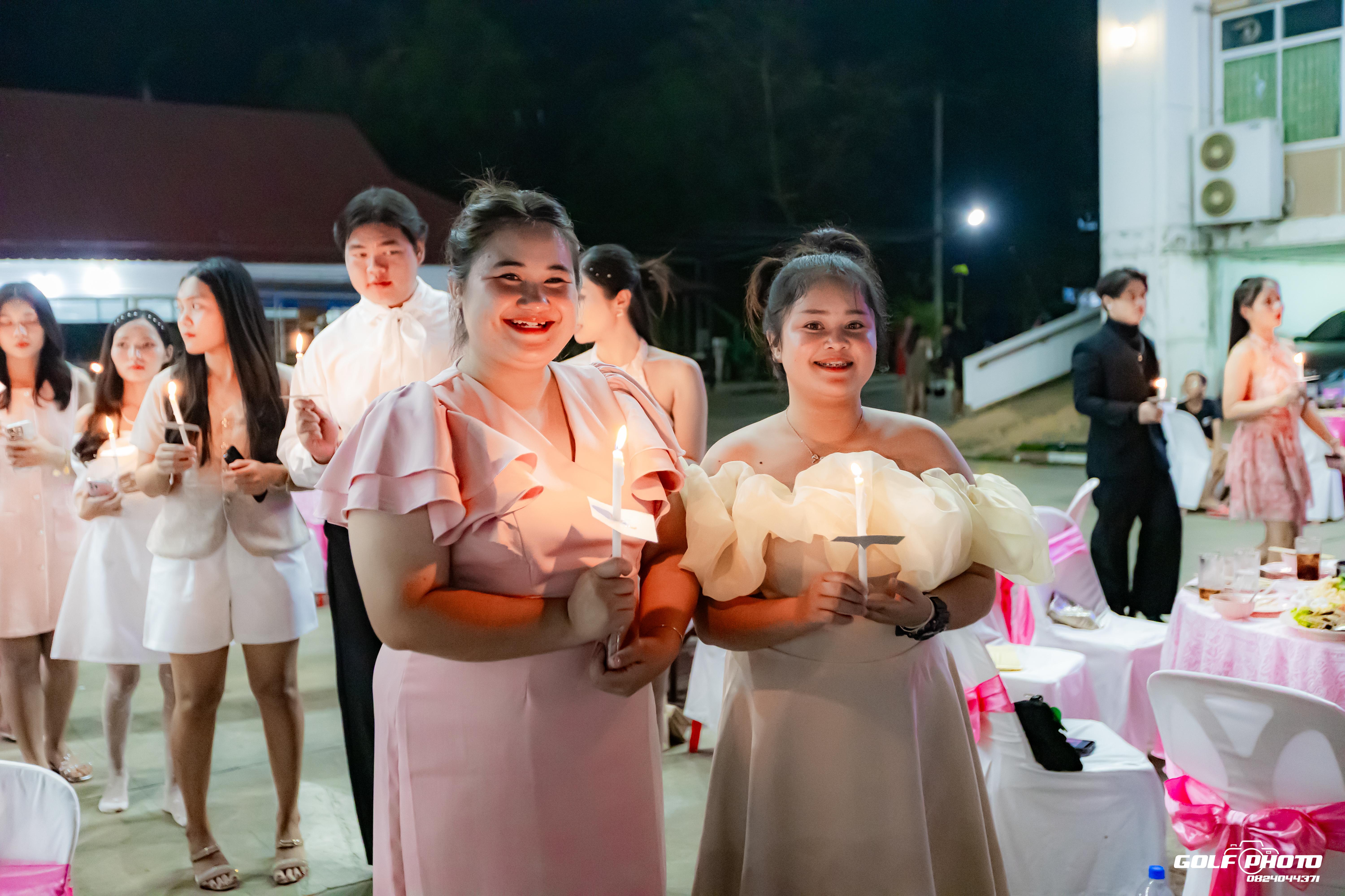 162. งานราตรีสีฟ้า