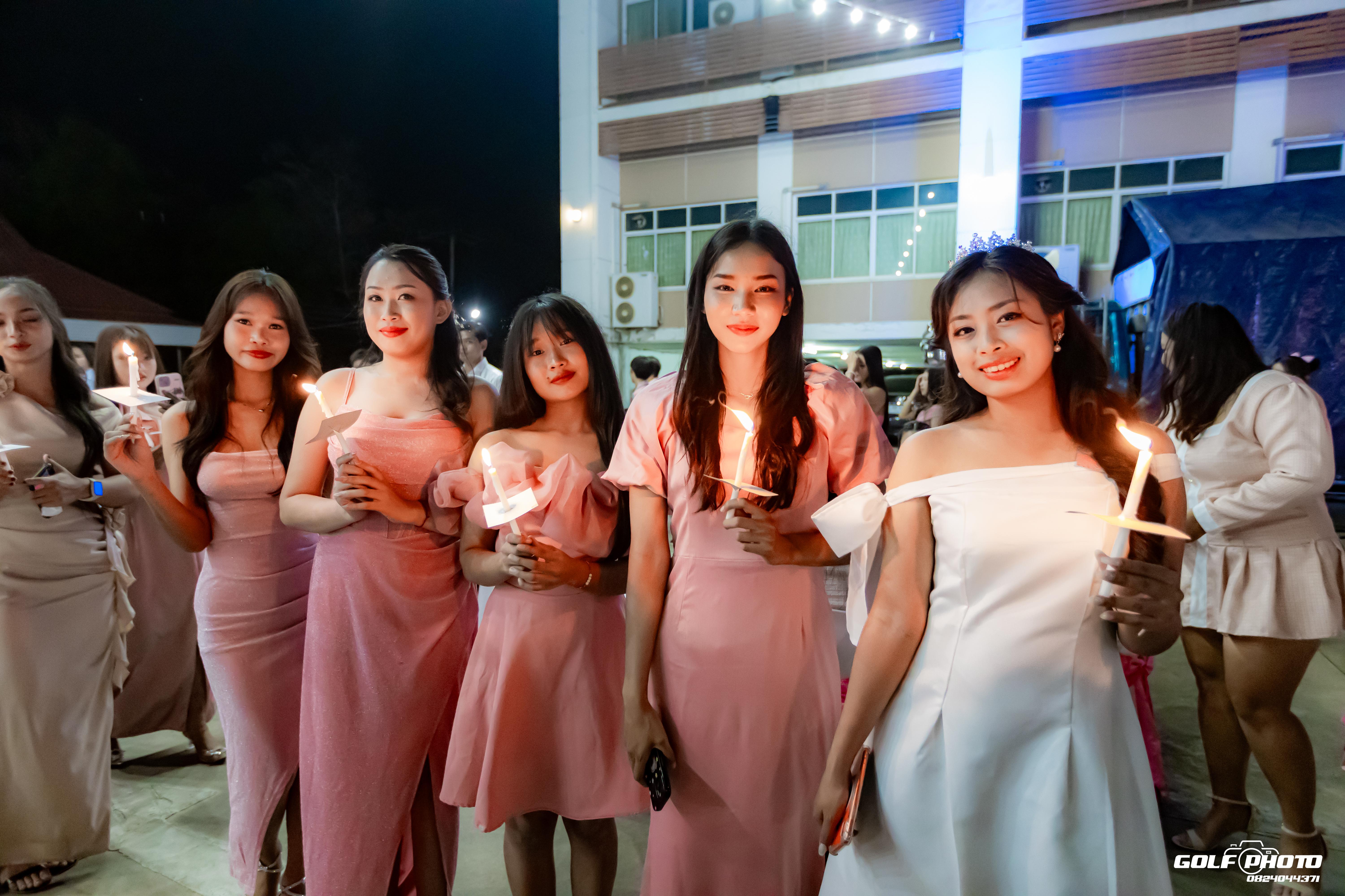 181. งานราตรีสีฟ้า