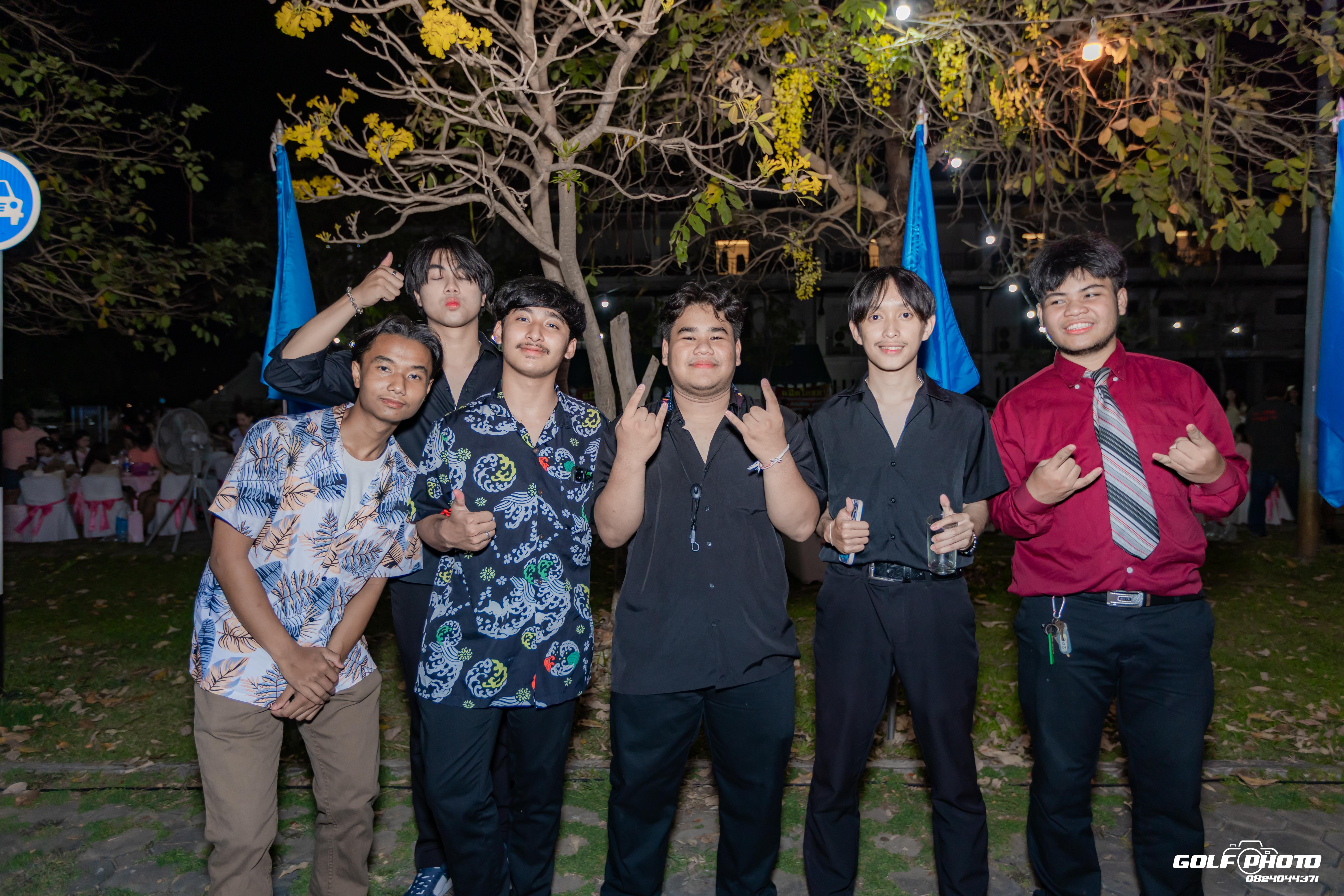 322. งานราตรีสีฟ้า