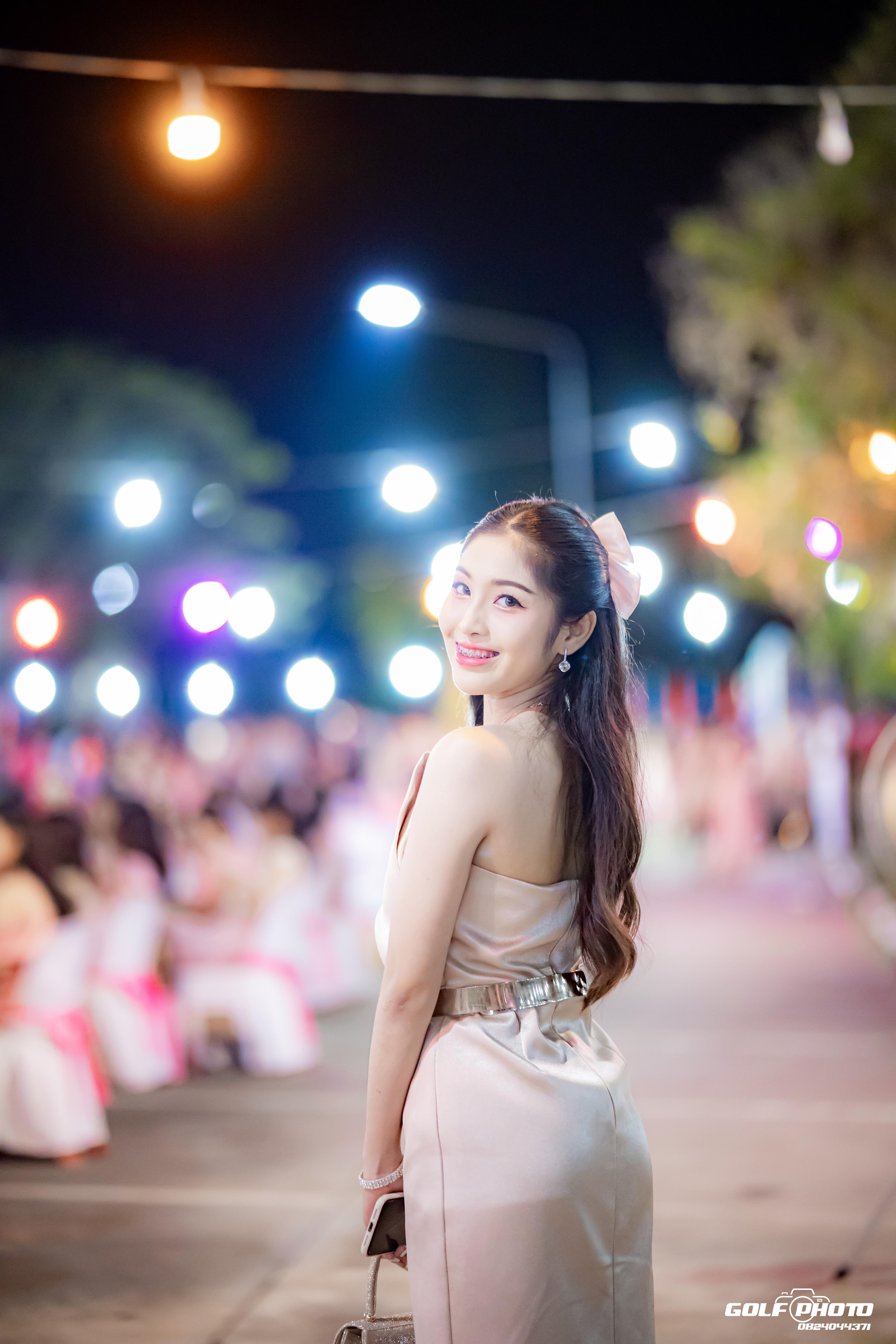 483. งานราตรีสีฟ้า