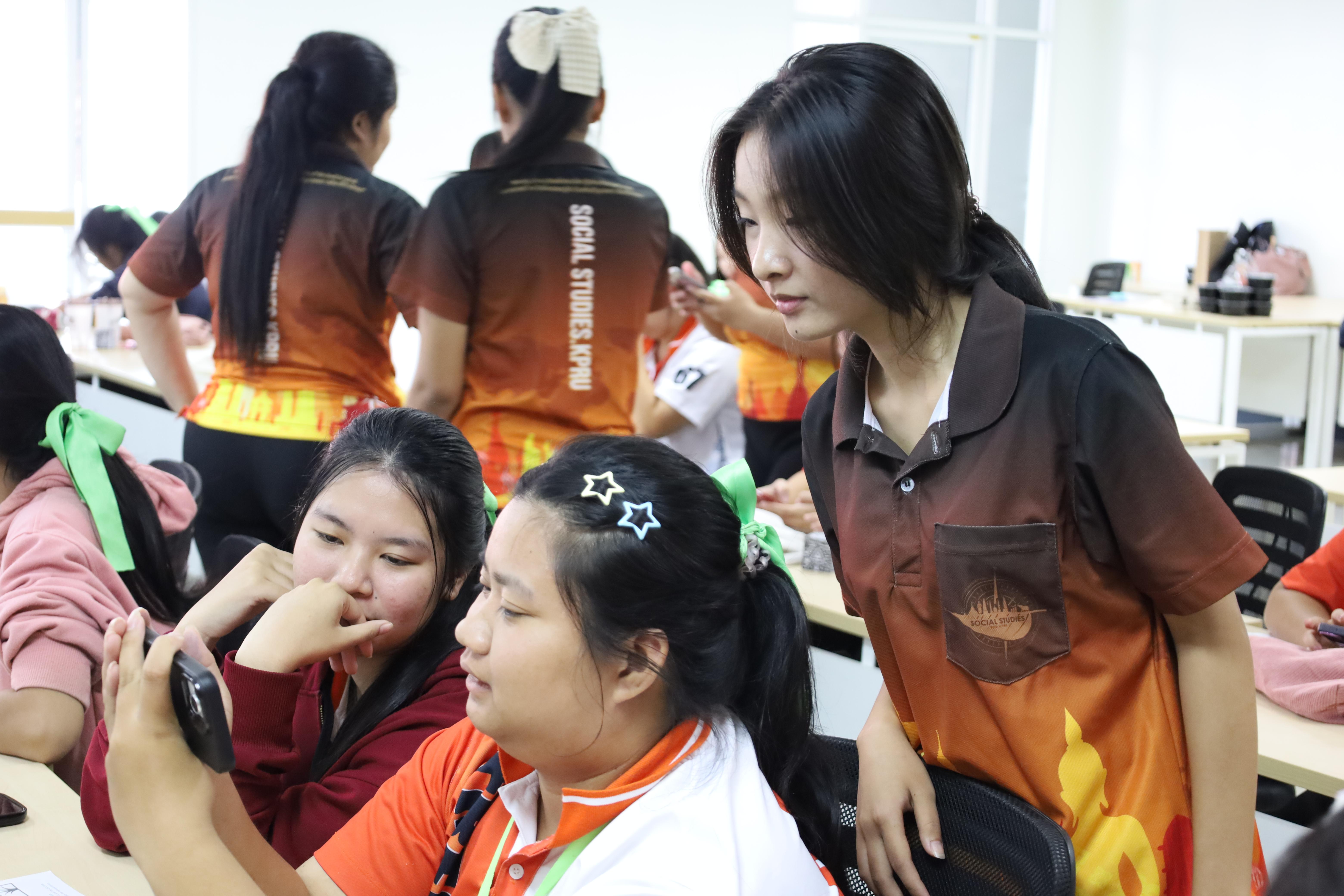 142. กิจกรรมการผลิตสื่อการสอนด้วยนวัตกรรม AI สำหรับครูปฐมวัย
