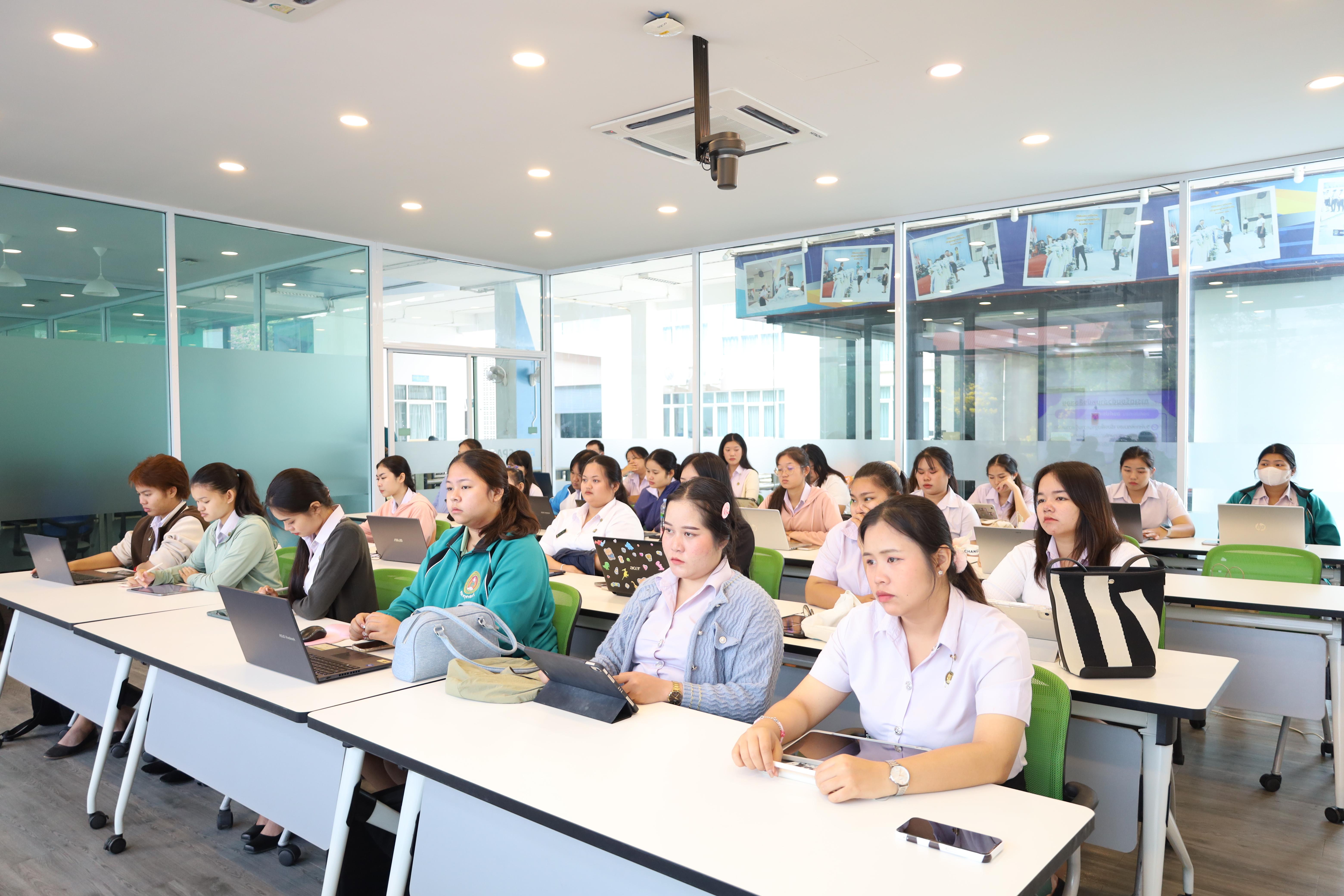 20. กิจกรรมเตรียมความพร้อมเพื่อการบรรจุเข้ารับราชการ นักศึกษาโปรแกรมวิชาการศึกษาปฐมวัย