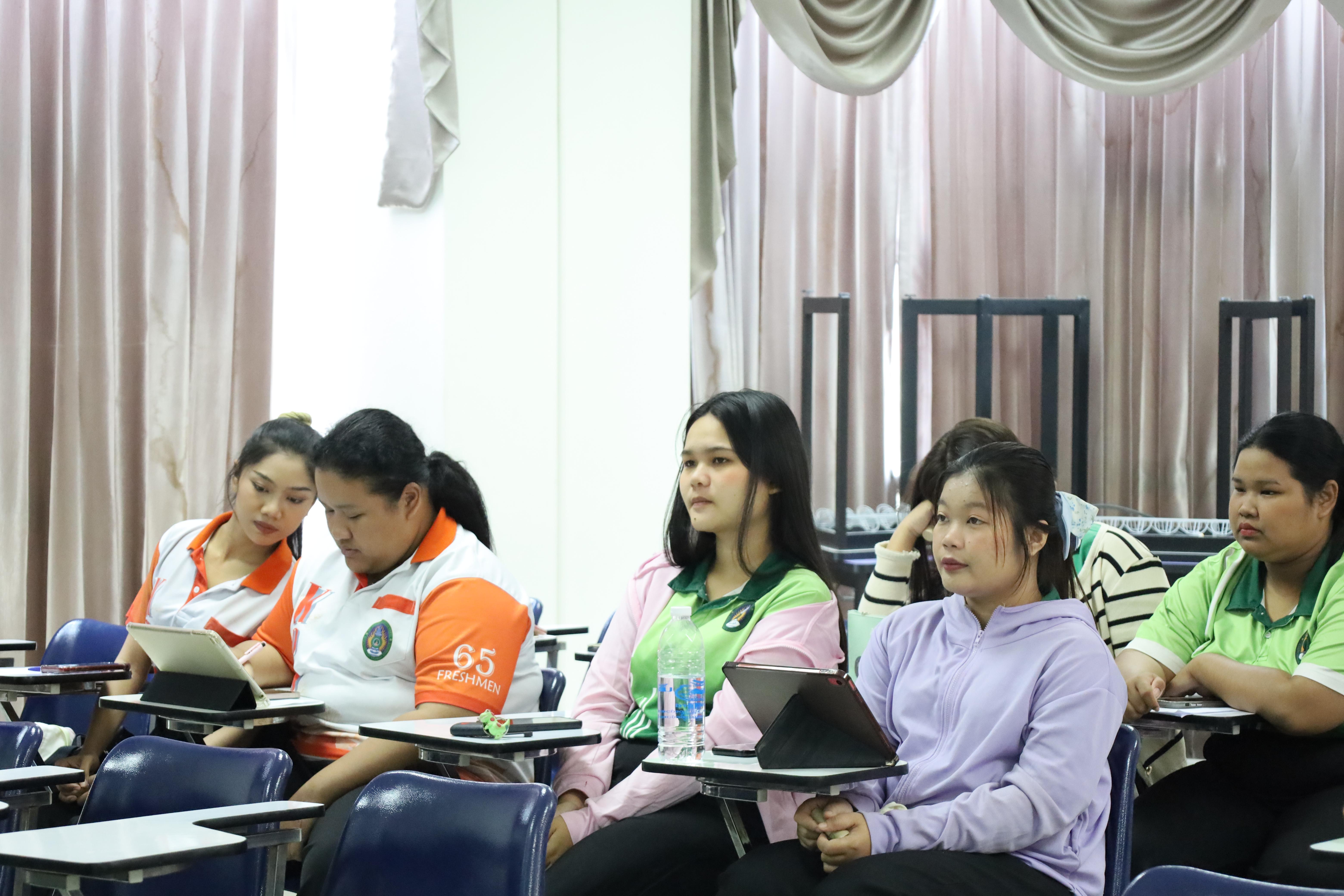7. กิจกรรมเตรียมความพร้อมเพื่อการสอบใบประกอบวิชาชีพครูสำหรับนักศึกษาโปรแกรมวิชาการศึกษาปฐมวัย
