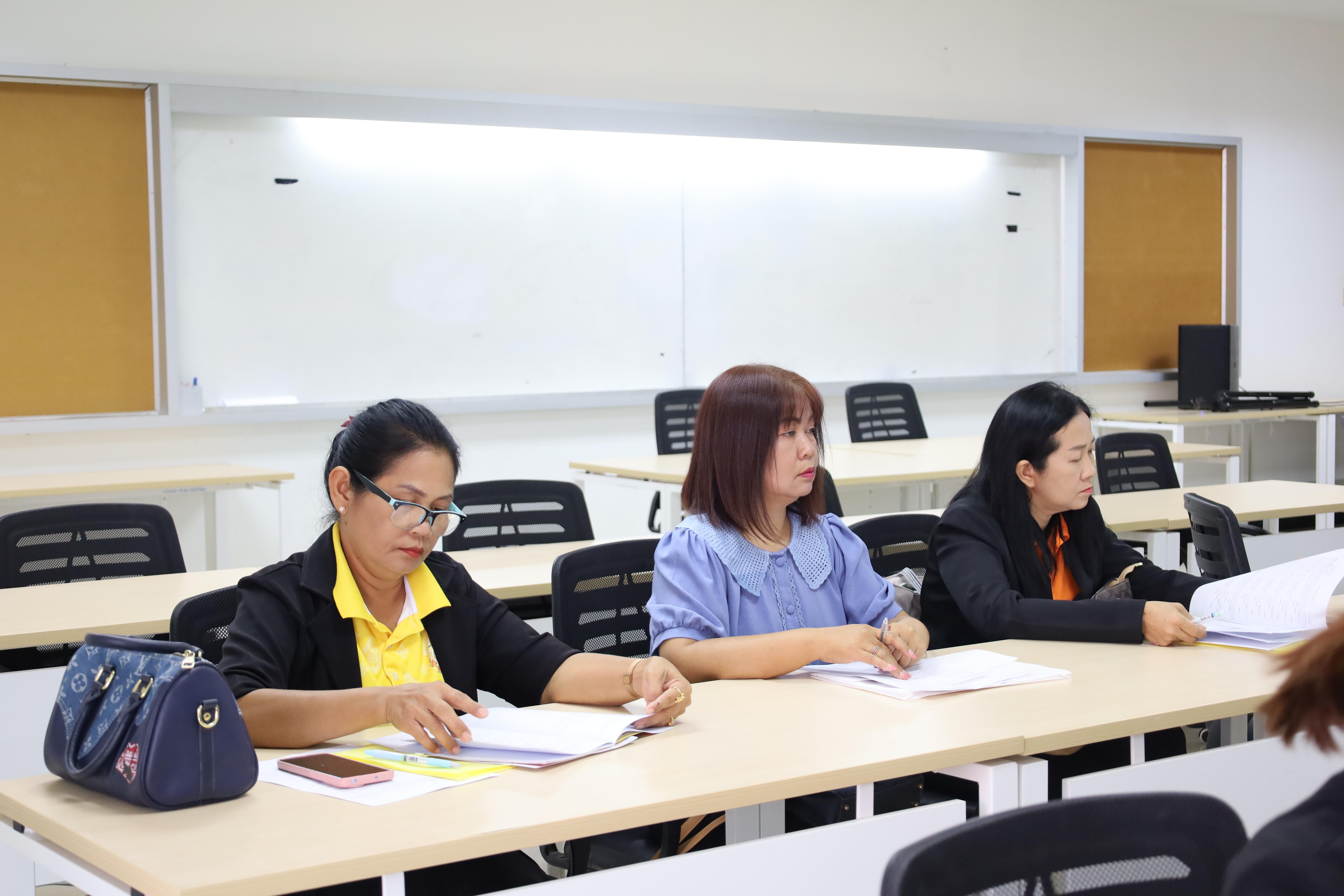 18. การอบรมเชิงปฏิบัติการแนวทางการวัดและประเมินผลเด็กพิเศษเรียนรวม สำหรับครูสังกัดสพป.กพ.เขต 2