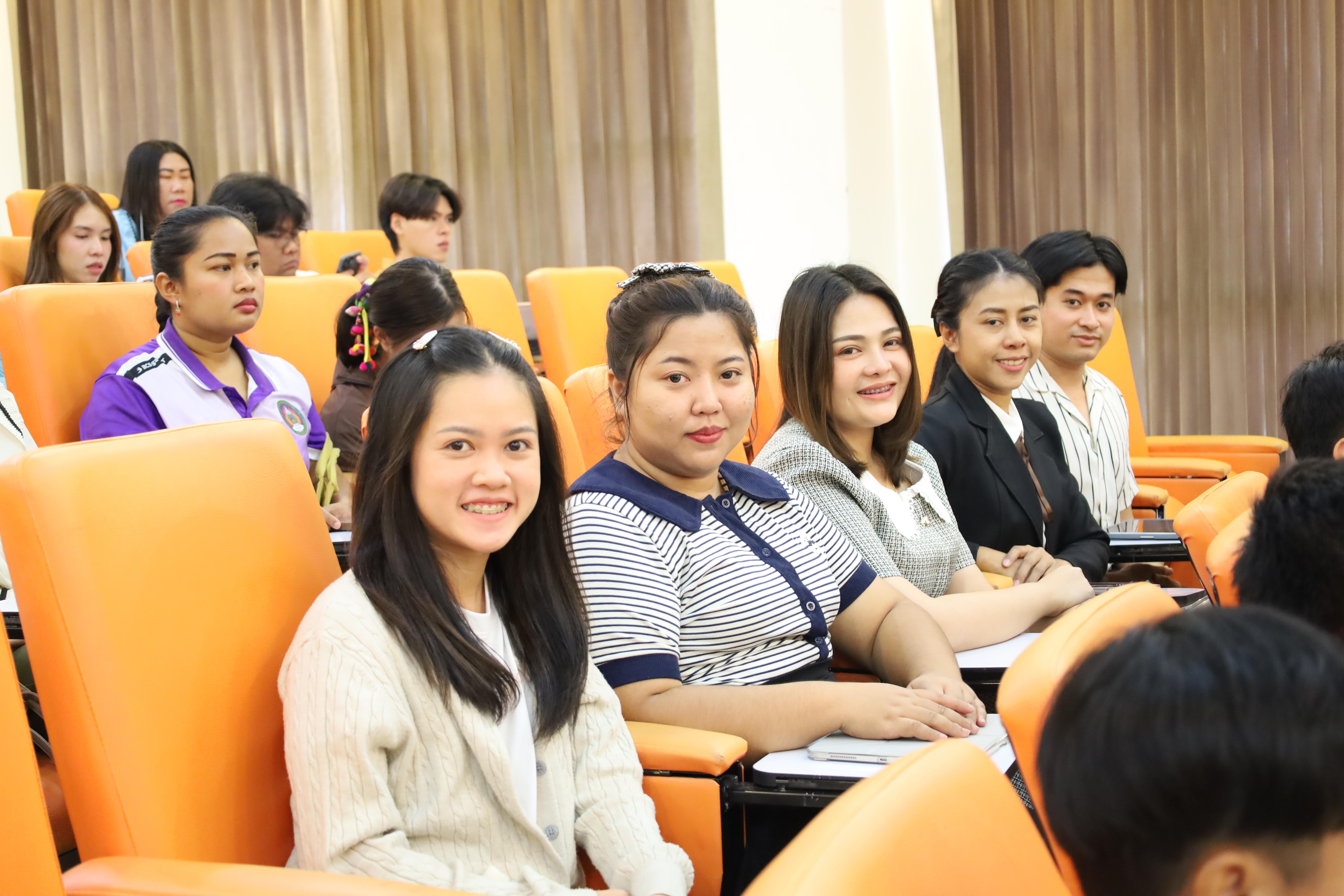 5. โครงการกิจกรรมเตรียมความพร้อมเพื่อเข้าสู่อาชีพครูของนักศึกษาหลักสูตรประกาศนียบัตรบัณฑิต สาขาวิชาชีพครู