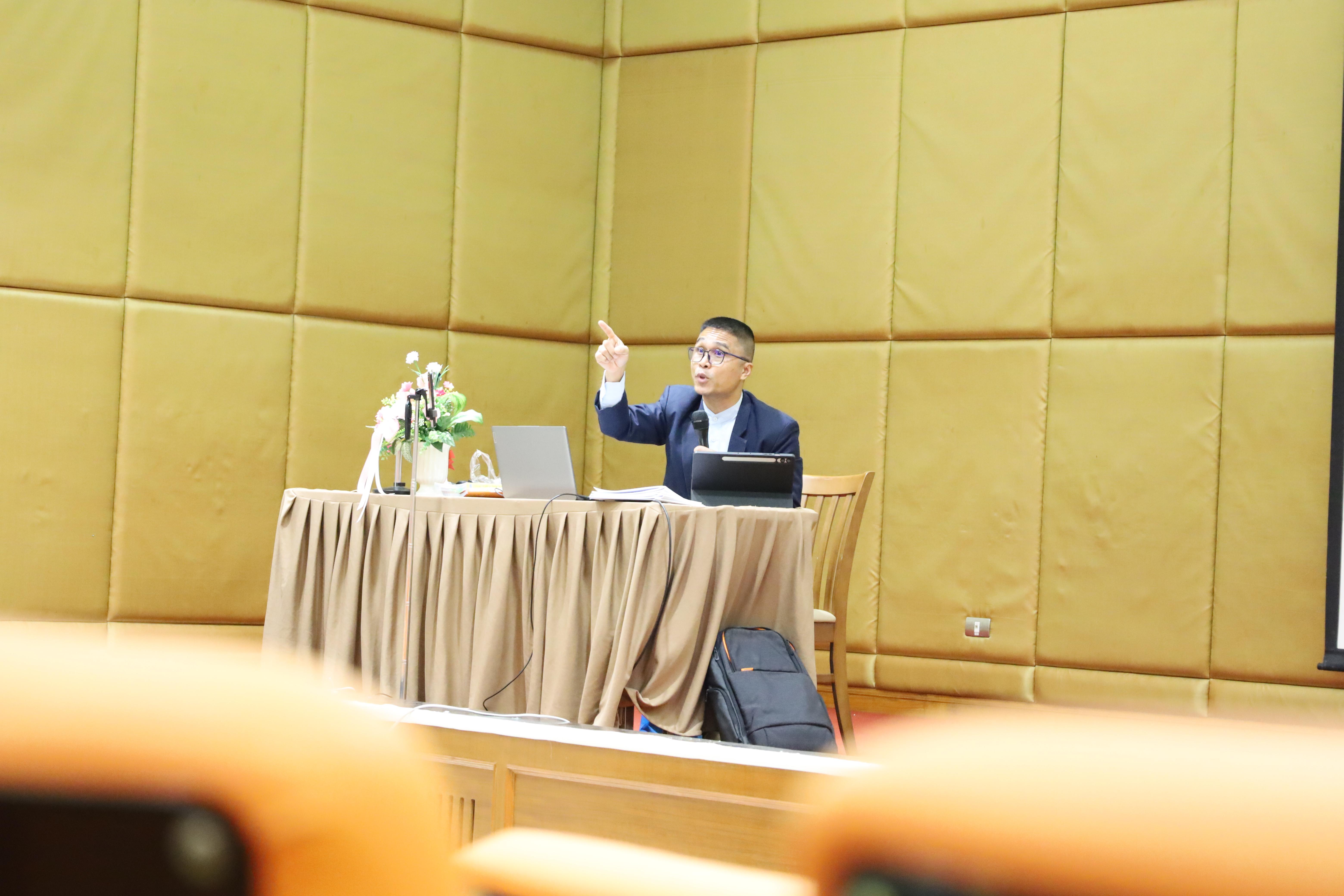 41. โครงการกิจกรรมเตรียมความพร้อมเพื่อเข้าสู่อาชีพครูของนักศึกษาหลักสูตรประกาศนียบัตรบัณฑิต สาขาวิชาชีพครู