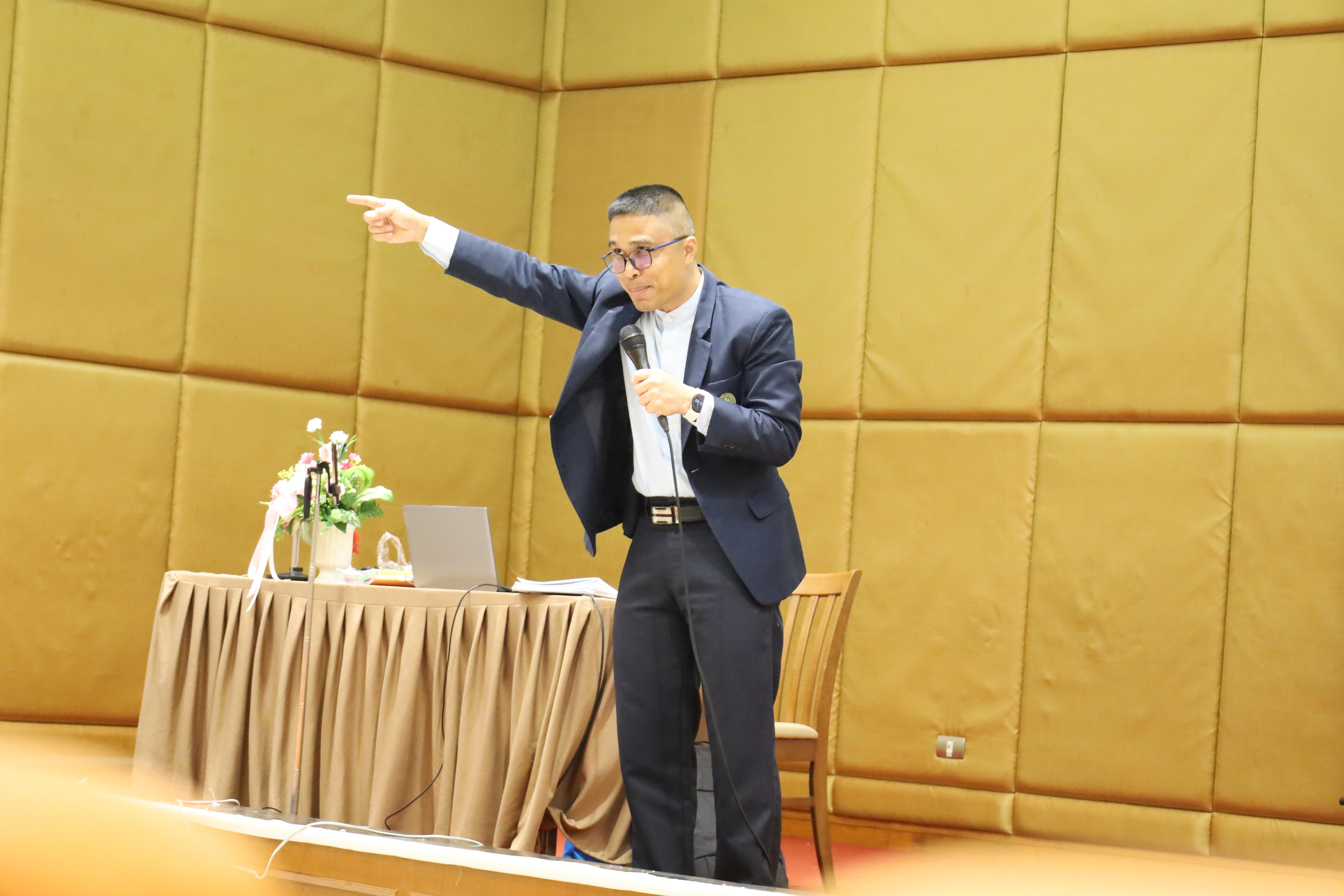 48. โครงการกิจกรรมเตรียมความพร้อมเพื่อเข้าสู่อาชีพครูของนักศึกษาหลักสูตรประกาศนียบัตรบัณฑิต สาขาวิชาชีพครู