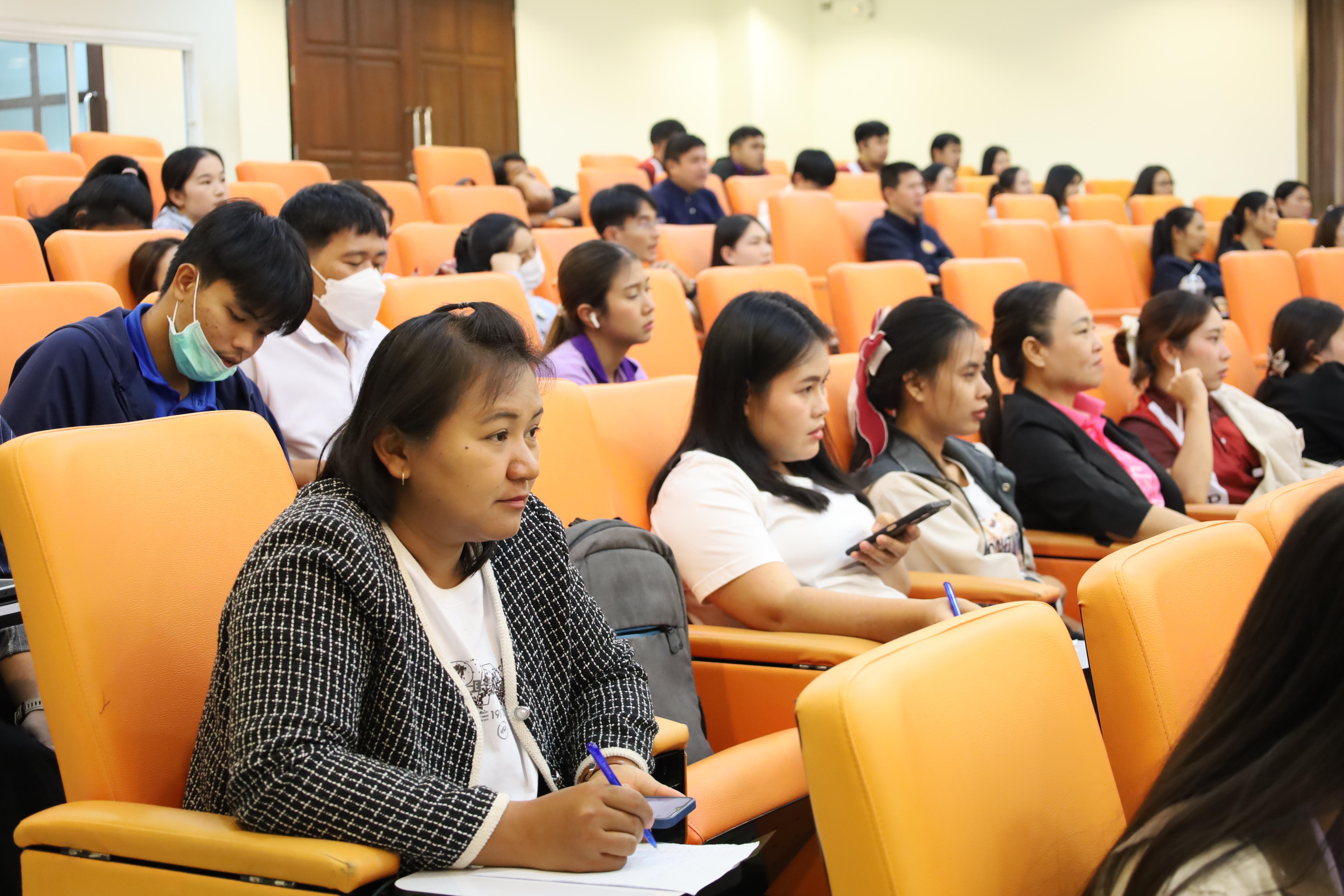 55. โครงการกิจกรรมเตรียมความพร้อมเพื่อเข้าสู่อาชีพครูของนักศึกษาหลักสูตรประกาศนียบัตรบัณฑิต สาขาวิชาชีพครู