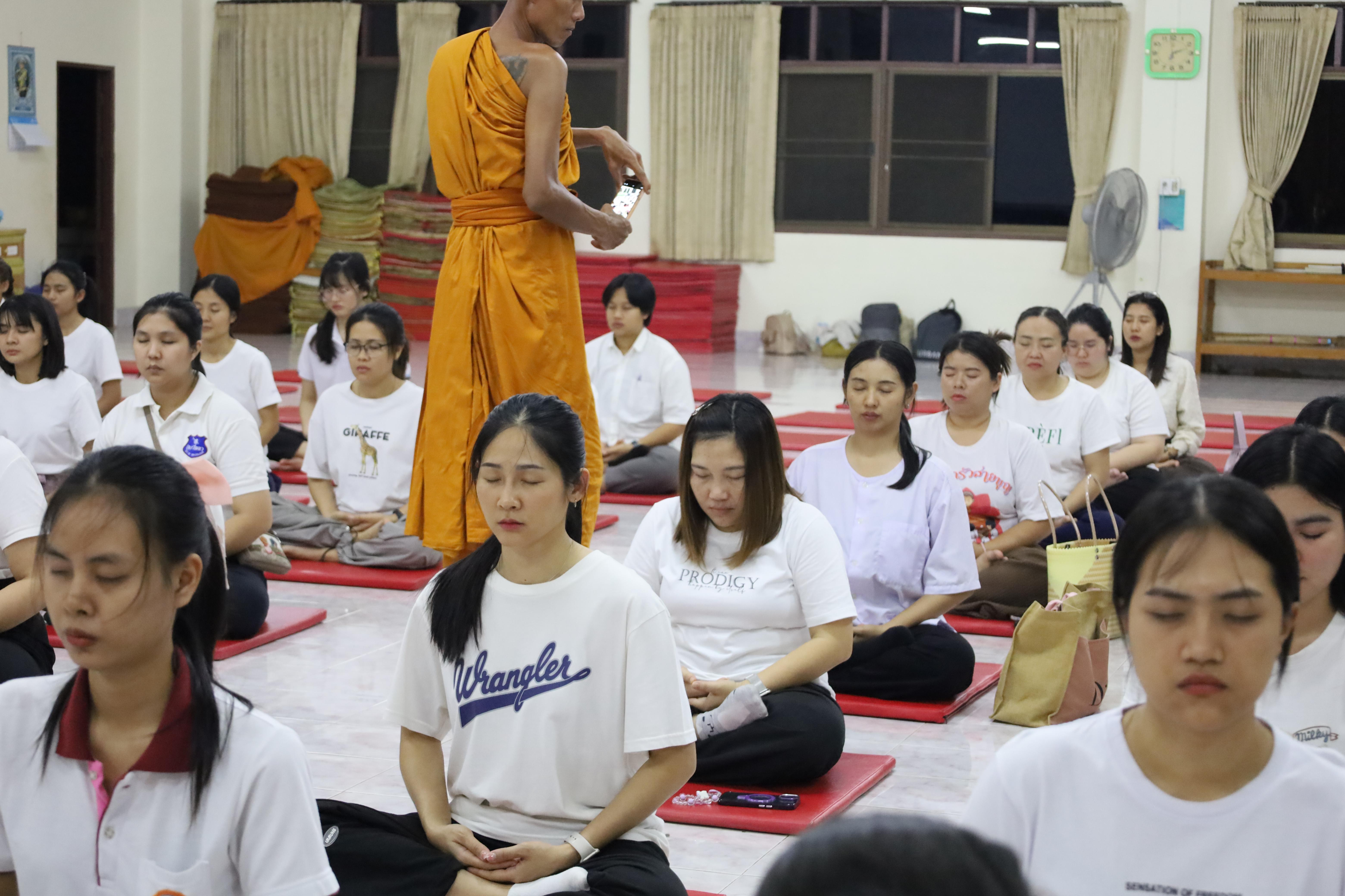 39. โครงการอบรมคุณธรรม จริยธรรม และจิตอาสา จิตสาธารณะ นักศึกษาหลักสูตรประกาศนียบัตรบัณฑิต สาขาวิชาชีพครู