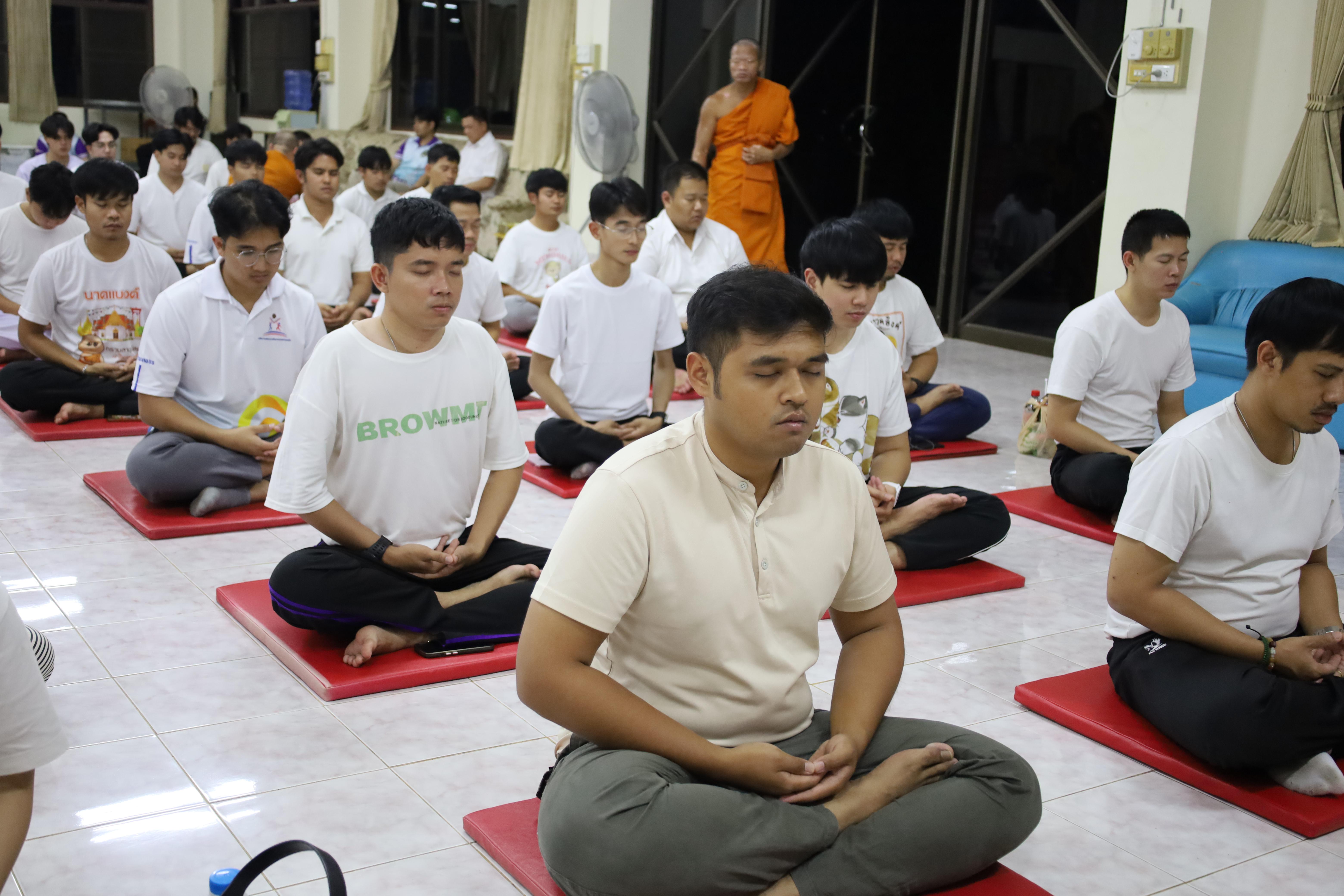 40. โครงการอบรมคุณธรรม จริยธรรม และจิตอาสา จิตสาธารณะ นักศึกษาหลักสูตรประกาศนียบัตรบัณฑิต สาขาวิชาชีพครู