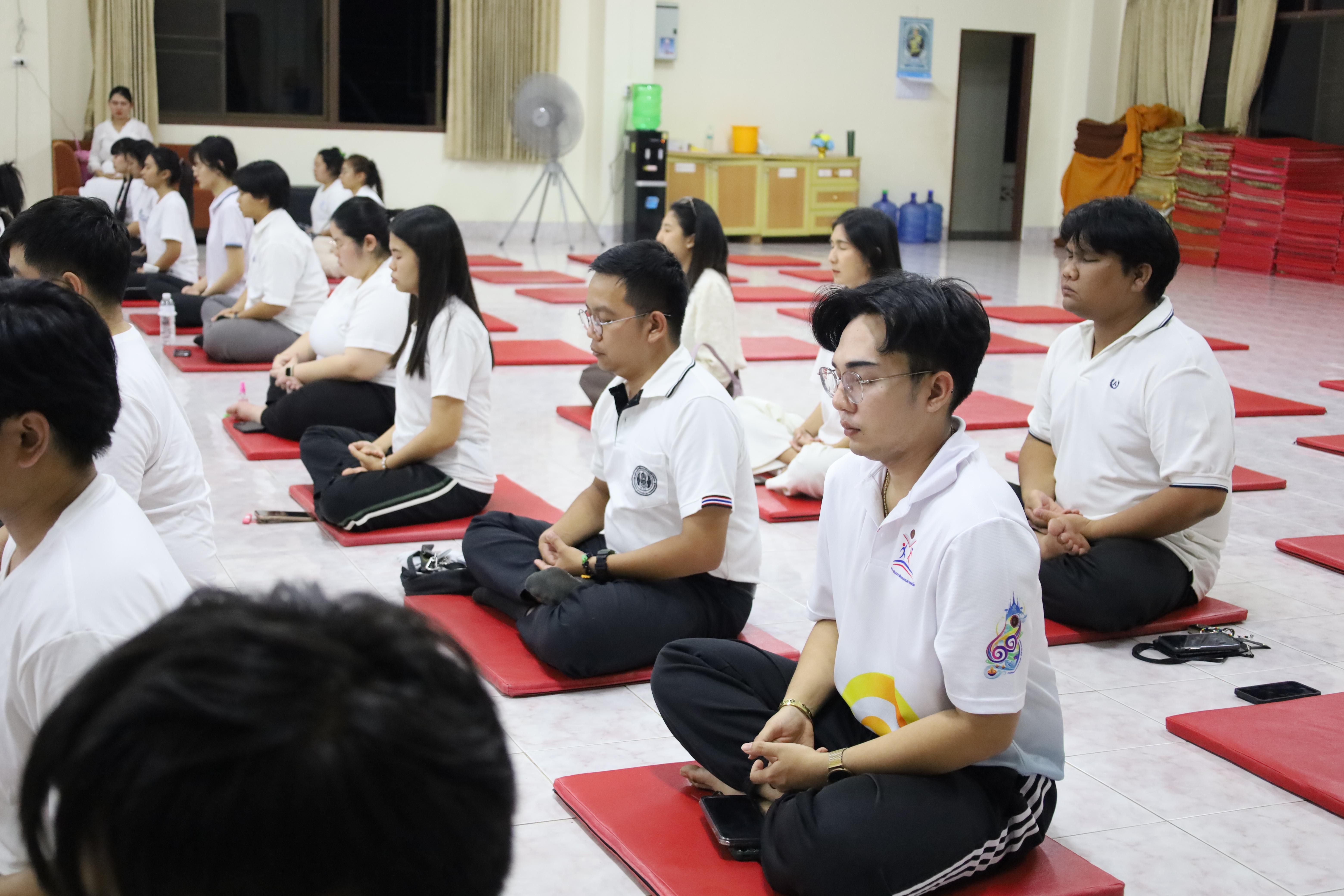 44. โครงการอบรมคุณธรรม จริยธรรม และจิตอาสา จิตสาธารณะ นักศึกษาหลักสูตรประกาศนียบัตรบัณฑิต สาขาวิชาชีพครู