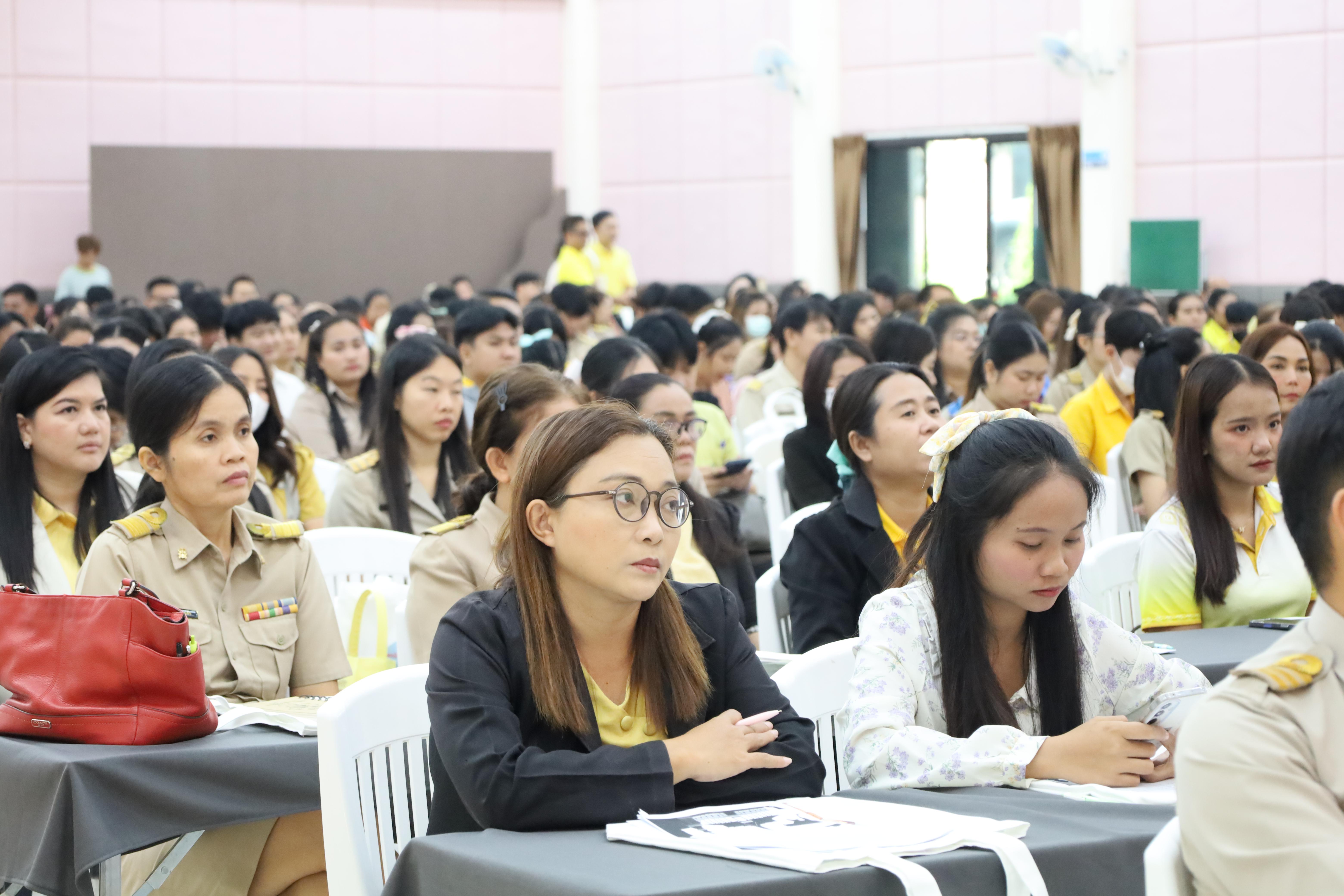 28. การอบรมเชิงปฏิบัติการพัฒนาจิตวิญญาณและจรรยาบรรณวิชาชีพครู