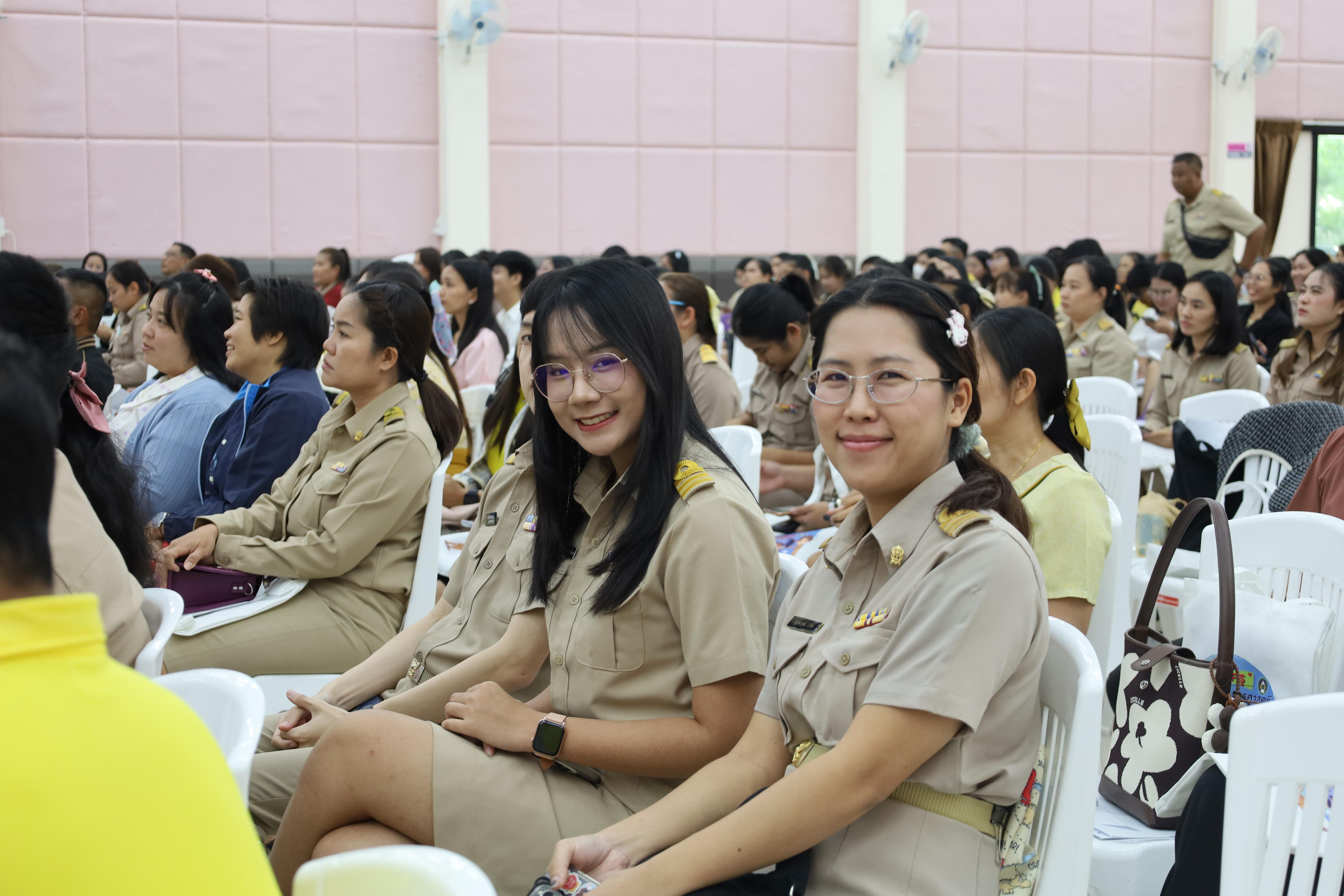181. การอบรมเชิงปฏิบัติการพัฒนาจิตวิญญาณและจรรยาบรรณวิชาชีพครู