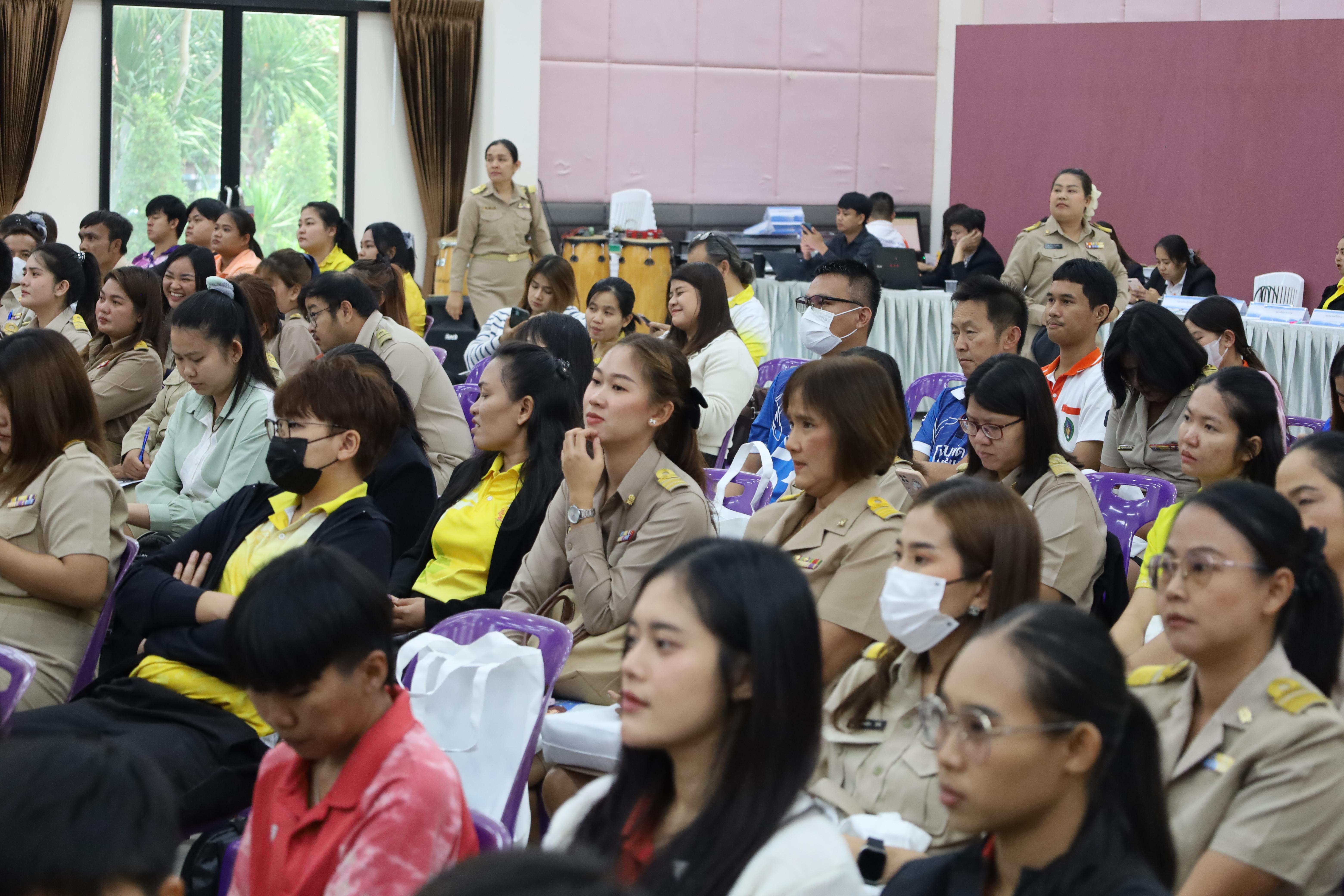 189. การอบรมเชิงปฏิบัติการพัฒนาจิตวิญญาณและจรรยาบรรณวิชาชีพครู