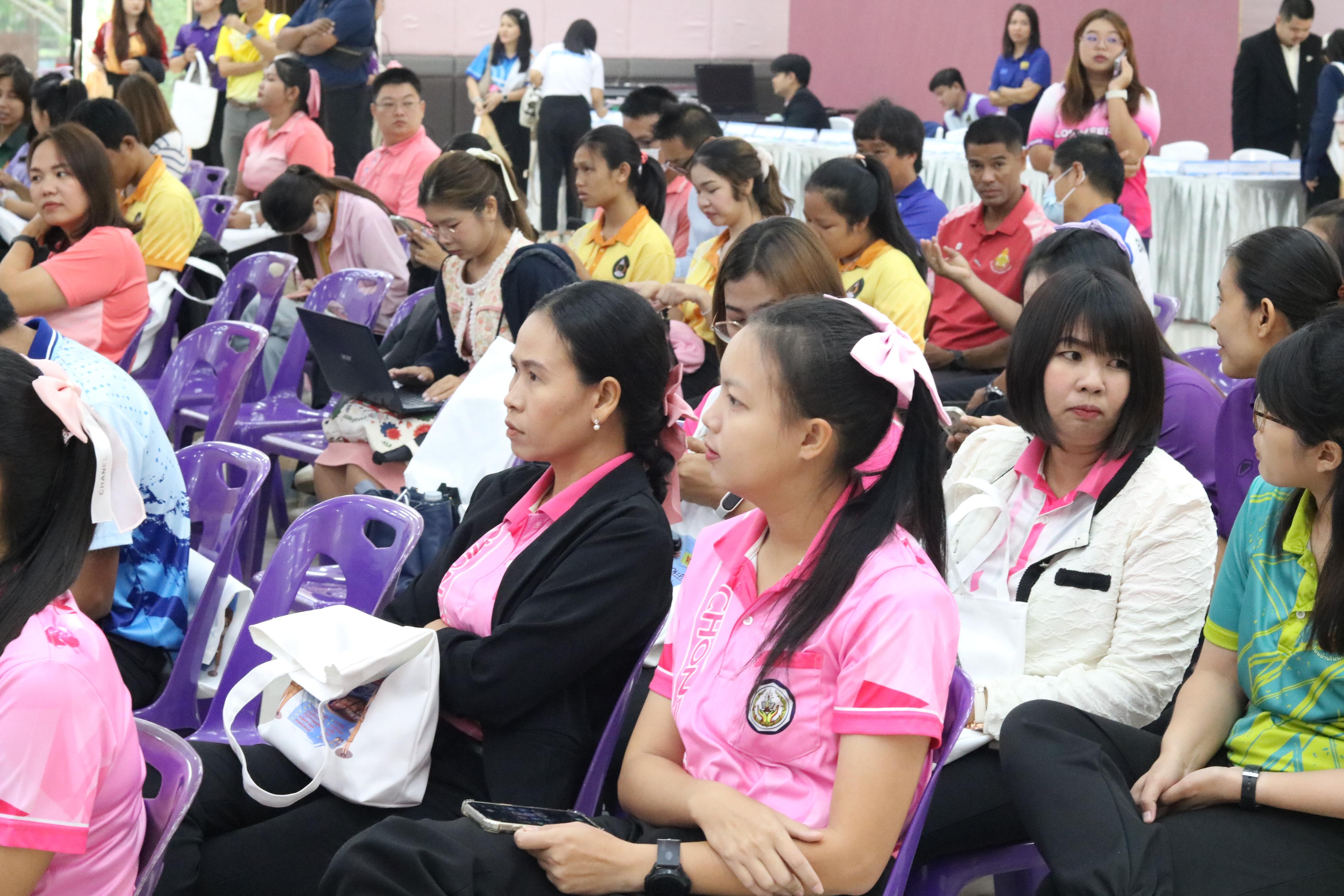 23. การอบรมคุณธรรมจริยธรรมของครูไทยและการถอดบทเรียน