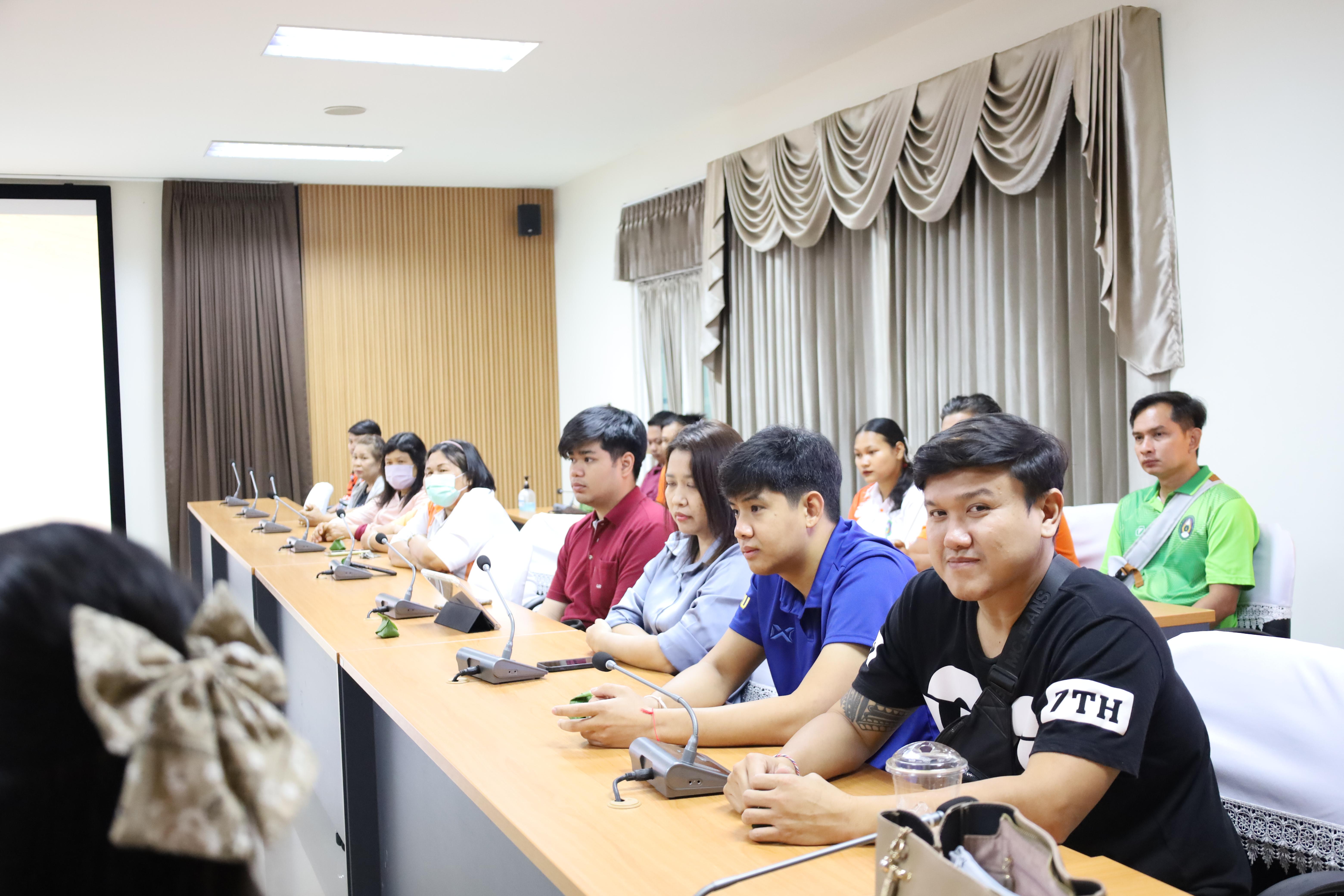 9. การประชุมเจ้าหน้าที่ และบุคลากรคณะครุศาสตร์