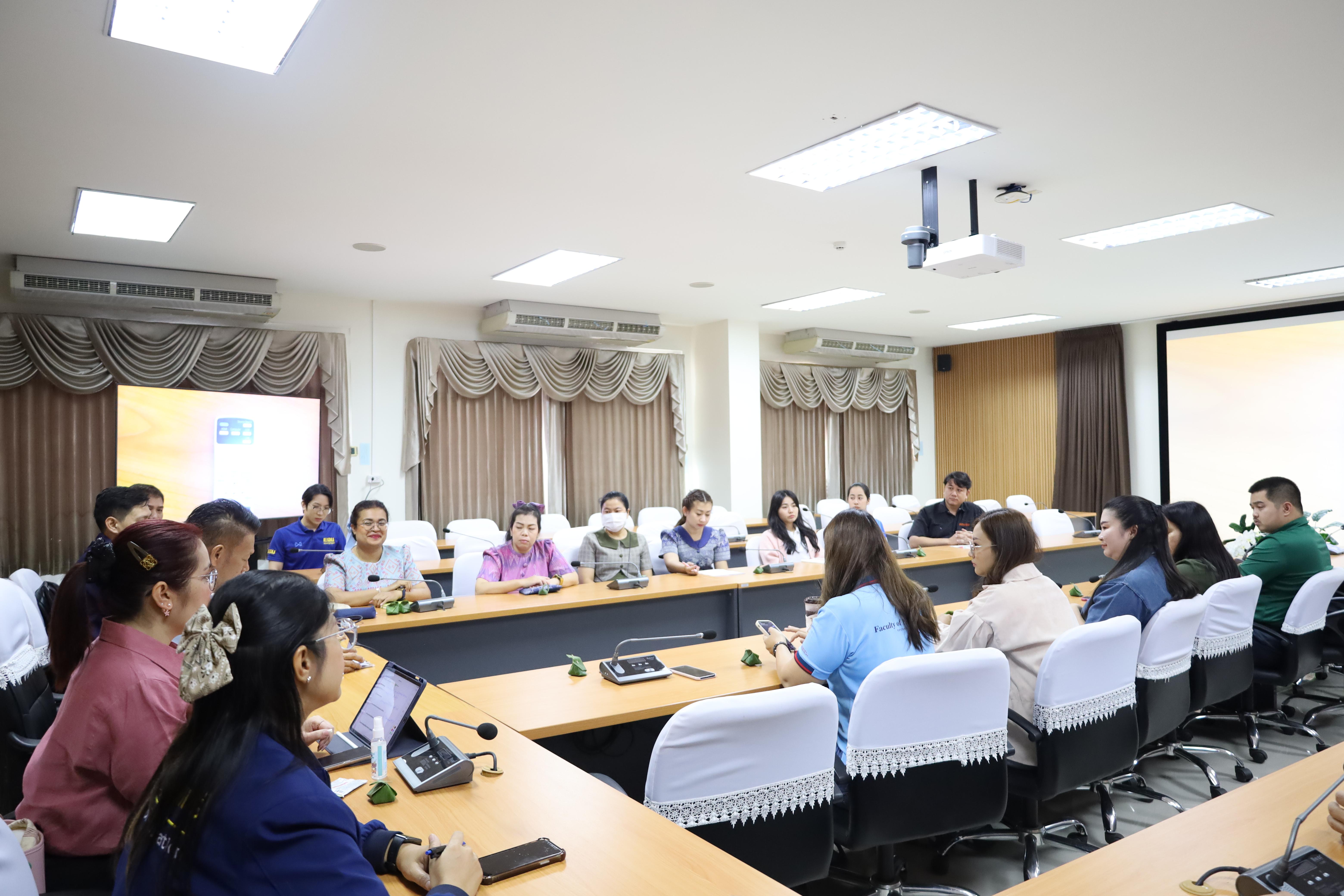 12. การประชุมเจ้าหน้าที่ และบุคลากรคณะครุศาสตร์