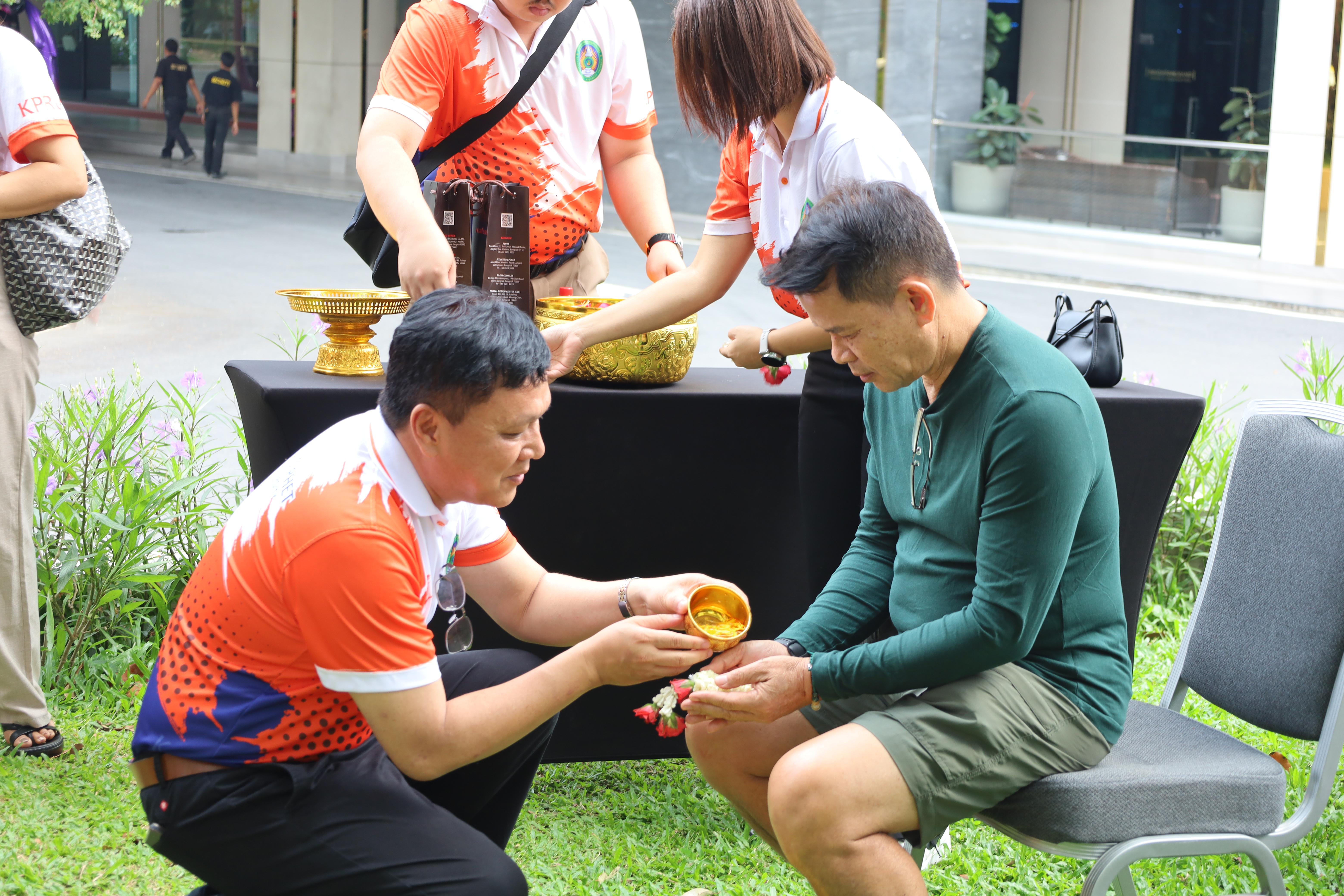 45. การศึกษาดูงานการจัดการคุณภาพและมาตรฐานการผลิตบัณฑิตระดับปริญญาตรี บัณฑิตศึกษา ณ มหาวิทยาลัยบูรพา