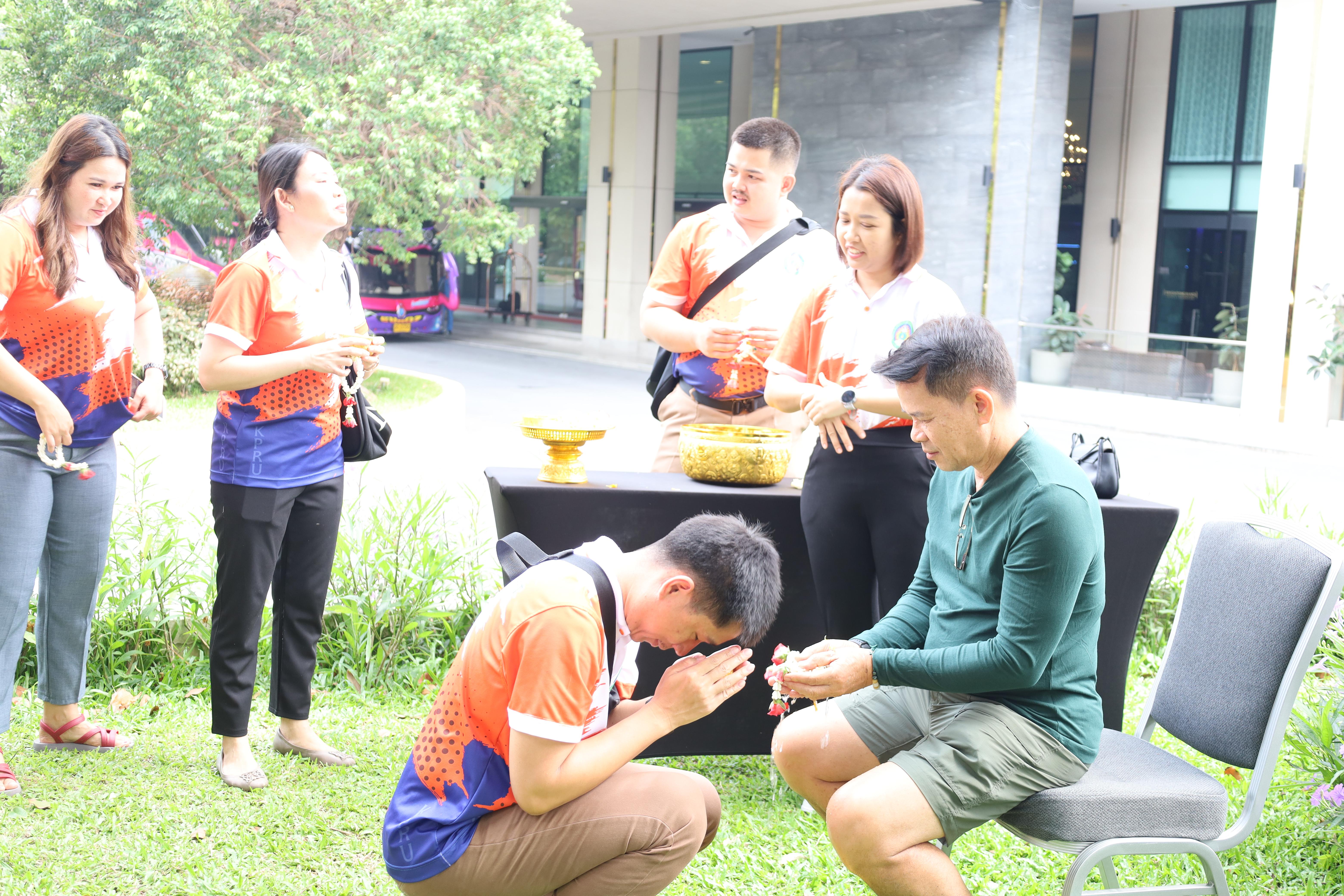73. การศึกษาดูงานการจัดการคุณภาพและมาตรฐานการผลิตบัณฑิตระดับปริญญาตรี บัณฑิตศึกษา ณ มหาวิทยาลัยบูรพา
