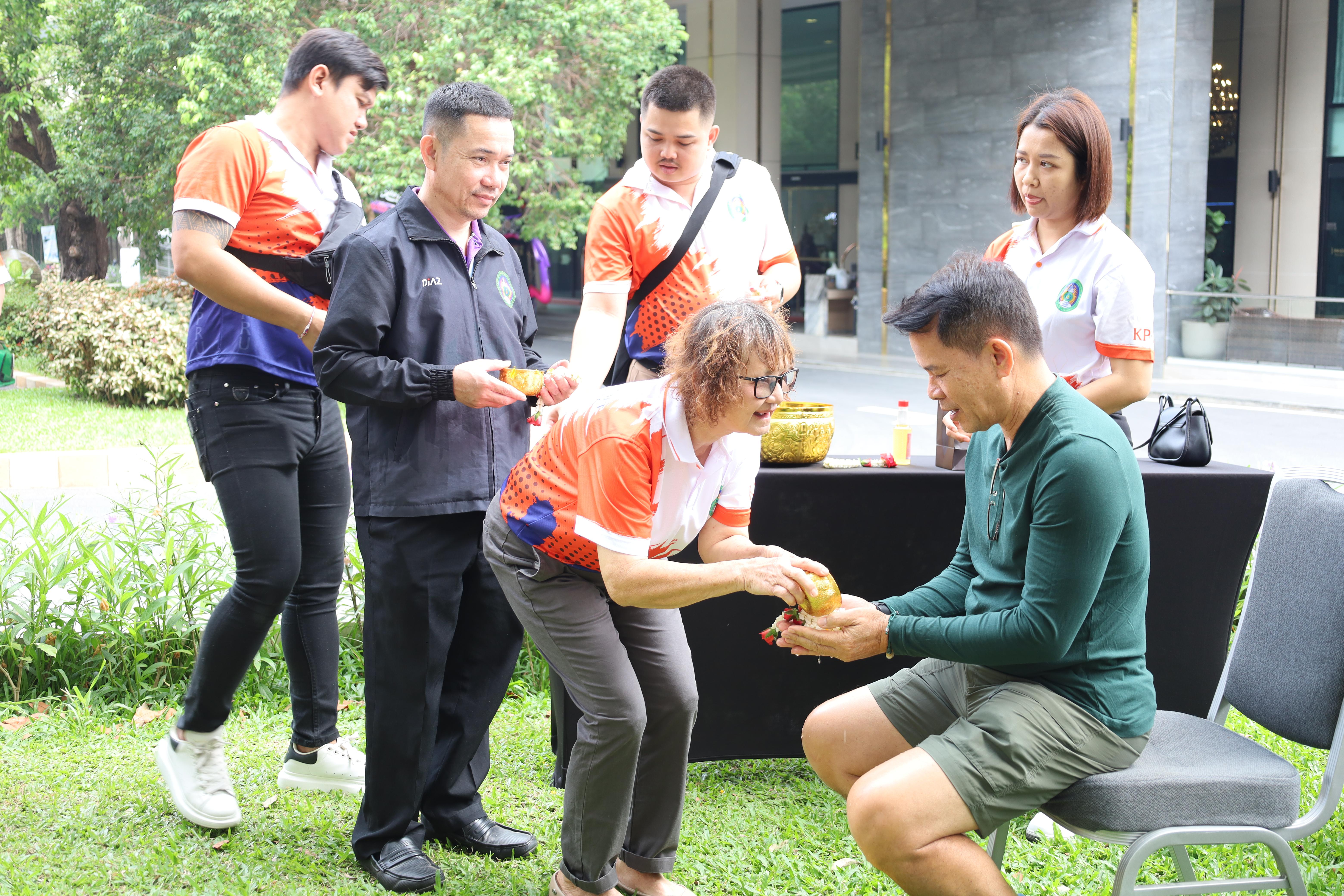94. การศึกษาดูงานการจัดการคุณภาพและมาตรฐานการผลิตบัณฑิตระดับปริญญาตรี บัณฑิตศึกษา ณ มหาวิทยาลัยบูรพา
