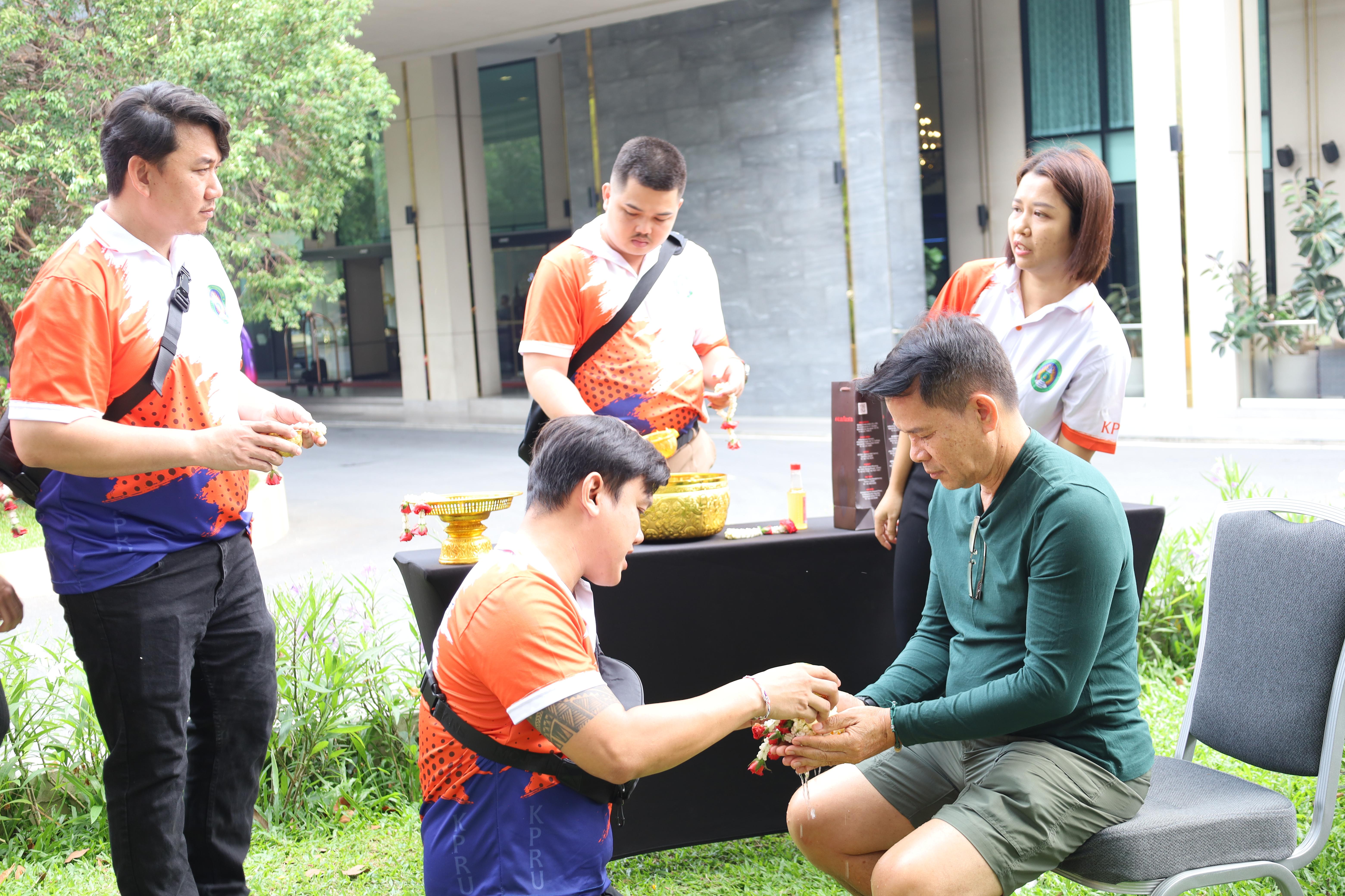 99. การศึกษาดูงานการจัดการคุณภาพและมาตรฐานการผลิตบัณฑิตระดับปริญญาตรี บัณฑิตศึกษา ณ มหาวิทยาลัยบูรพา