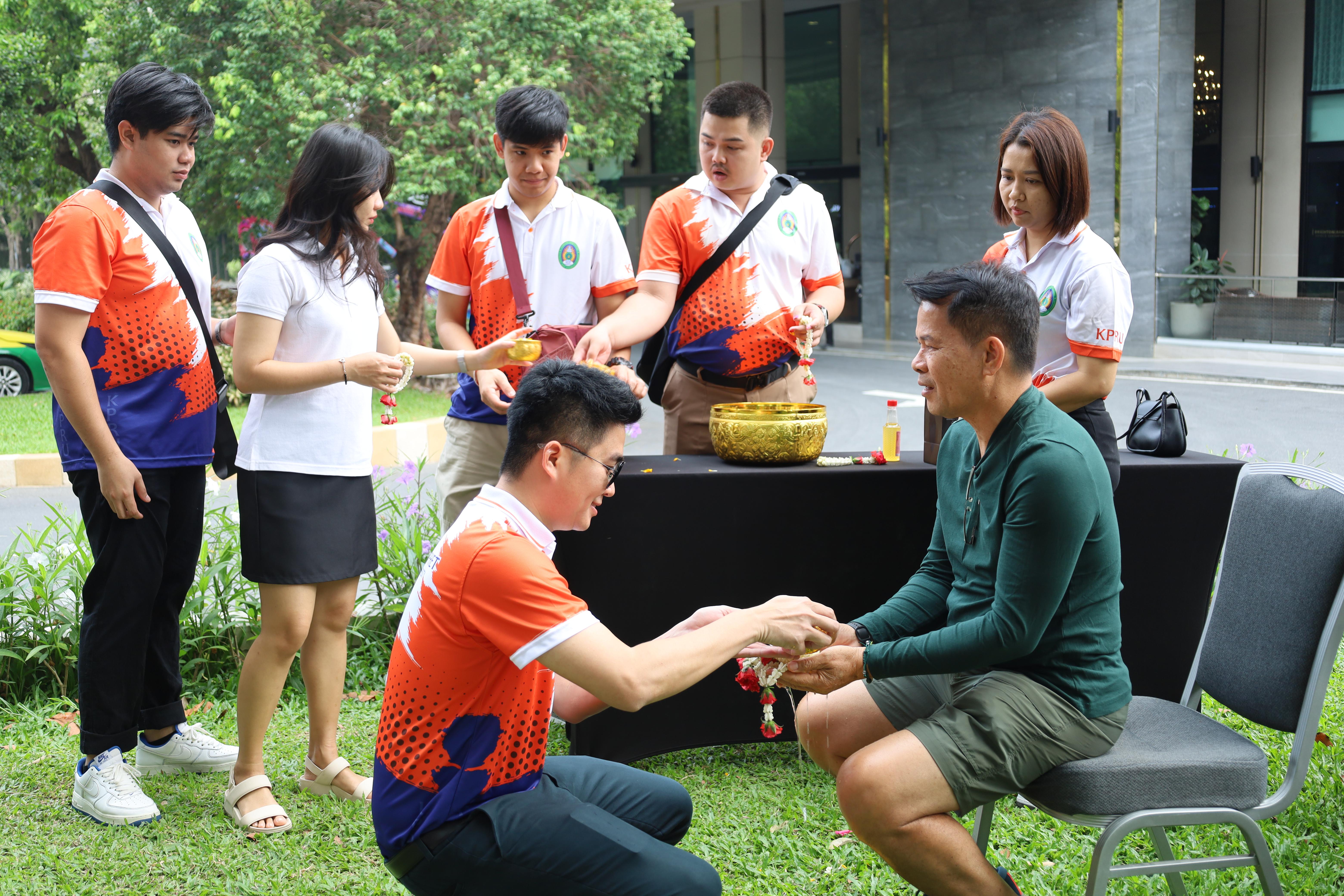 108. การศึกษาดูงานการจัดการคุณภาพและมาตรฐานการผลิตบัณฑิตระดับปริญญาตรี บัณฑิตศึกษา ณ มหาวิทยาลัยบูรพา