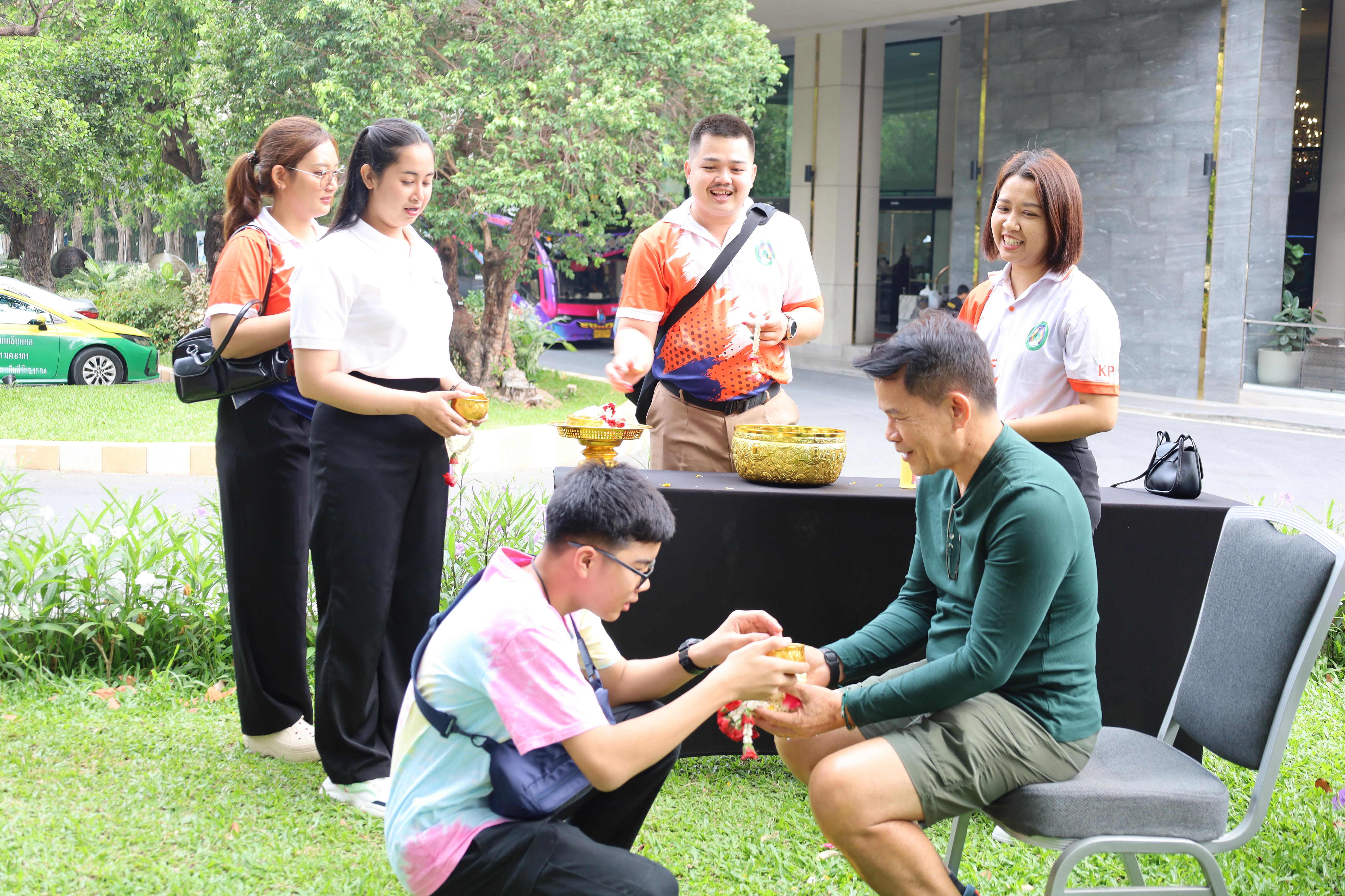117. การศึกษาดูงานการจัดการคุณภาพและมาตรฐานการผลิตบัณฑิตระดับปริญญาตรี บัณฑิตศึกษา ณ มหาวิทยาลัยบูรพา