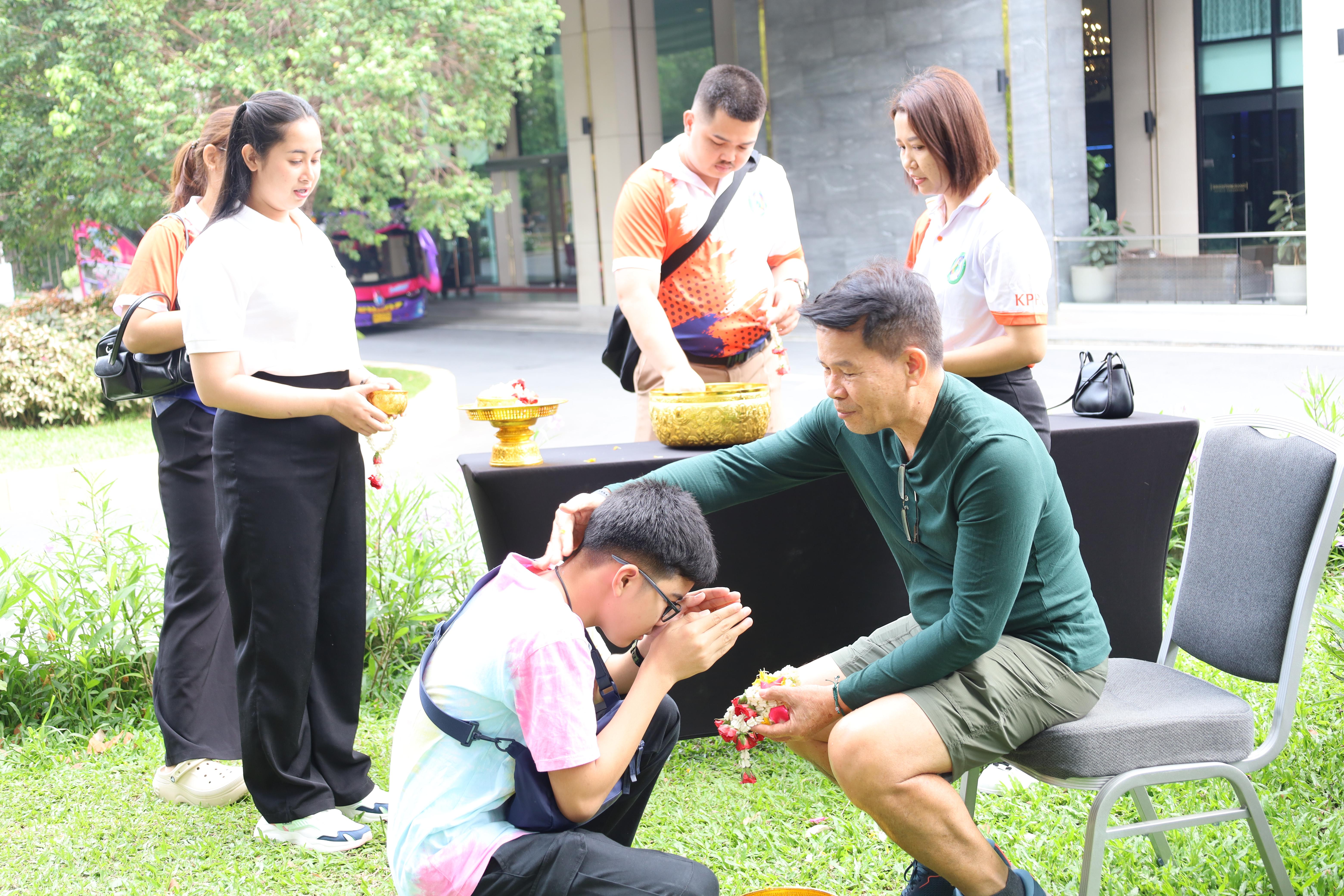 118. การศึกษาดูงานการจัดการคุณภาพและมาตรฐานการผลิตบัณฑิตระดับปริญญาตรี บัณฑิตศึกษา ณ มหาวิทยาลัยบูรพา