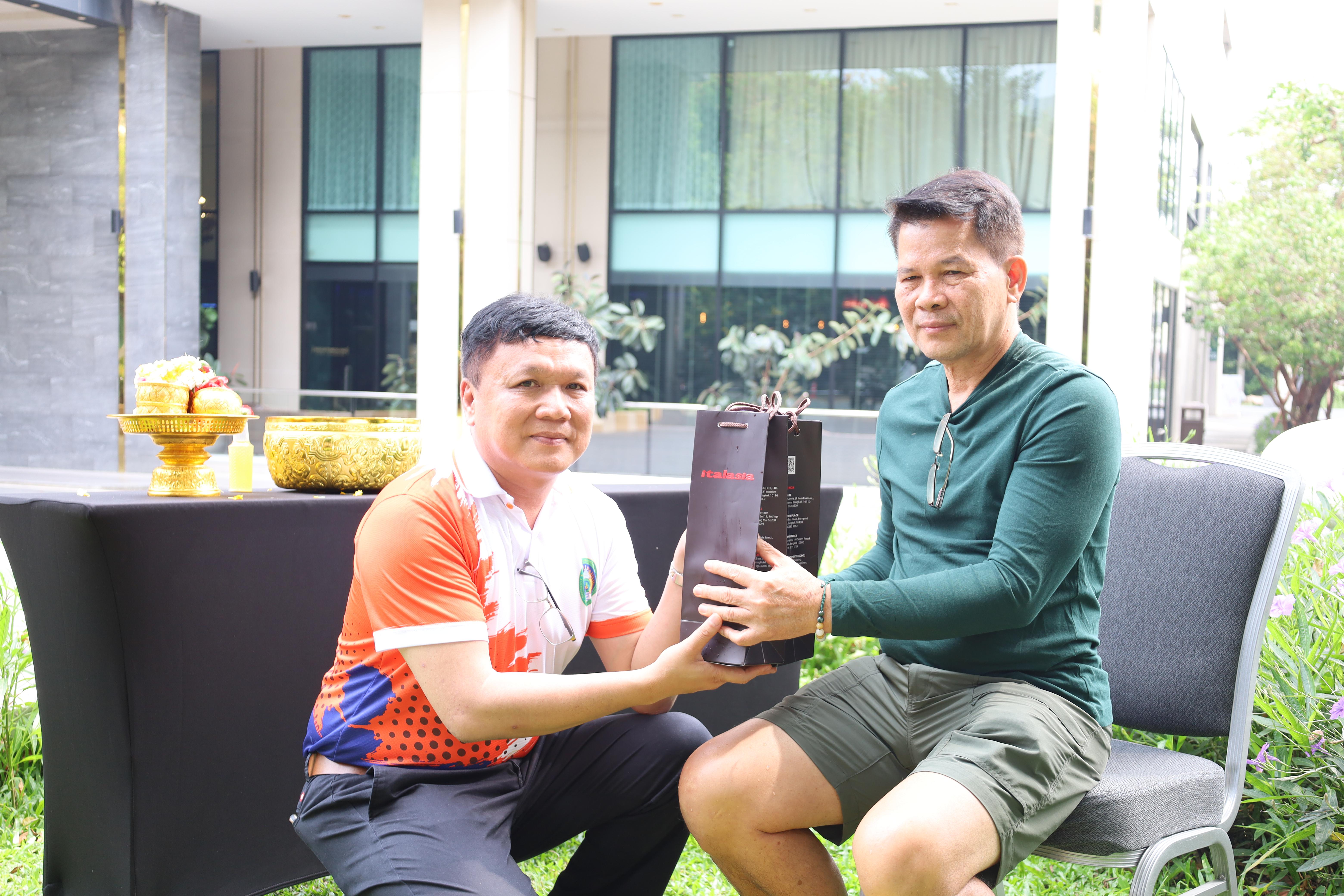 139. การศึกษาดูงานการจัดการคุณภาพและมาตรฐานการผลิตบัณฑิตระดับปริญญาตรี บัณฑิตศึกษา ณ มหาวิทยาลัยบูรพา