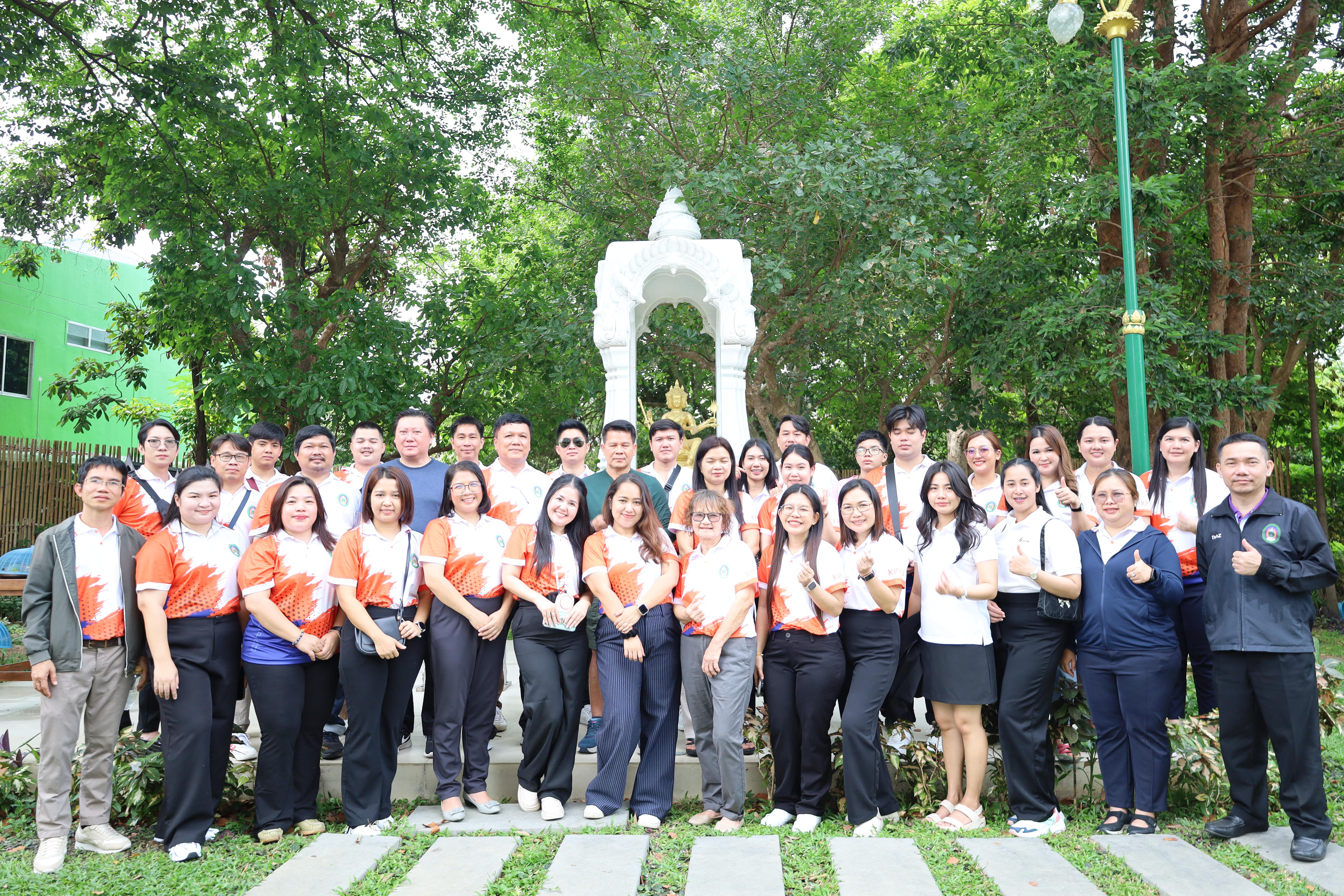 153. การศึกษาดูงานการจัดการคุณภาพและมาตรฐานการผลิตบัณฑิตระดับปริญญาตรี บัณฑิตศึกษา ณ มหาวิทยาลัยบูรพา