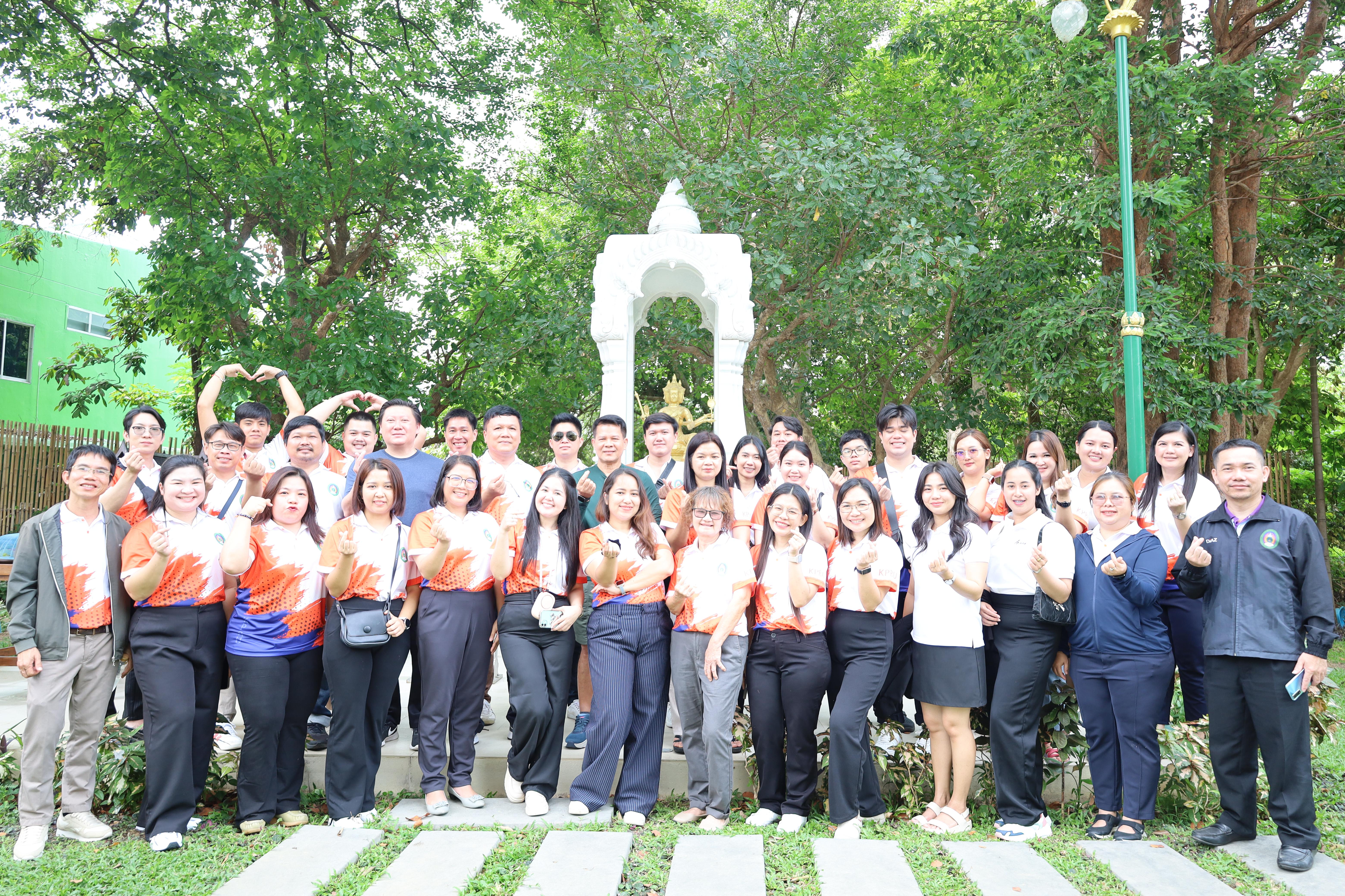 154. การศึกษาดูงานการจัดการคุณภาพและมาตรฐานการผลิตบัณฑิตระดับปริญญาตรี บัณฑิตศึกษา ณ มหาวิทยาลัยบูรพา