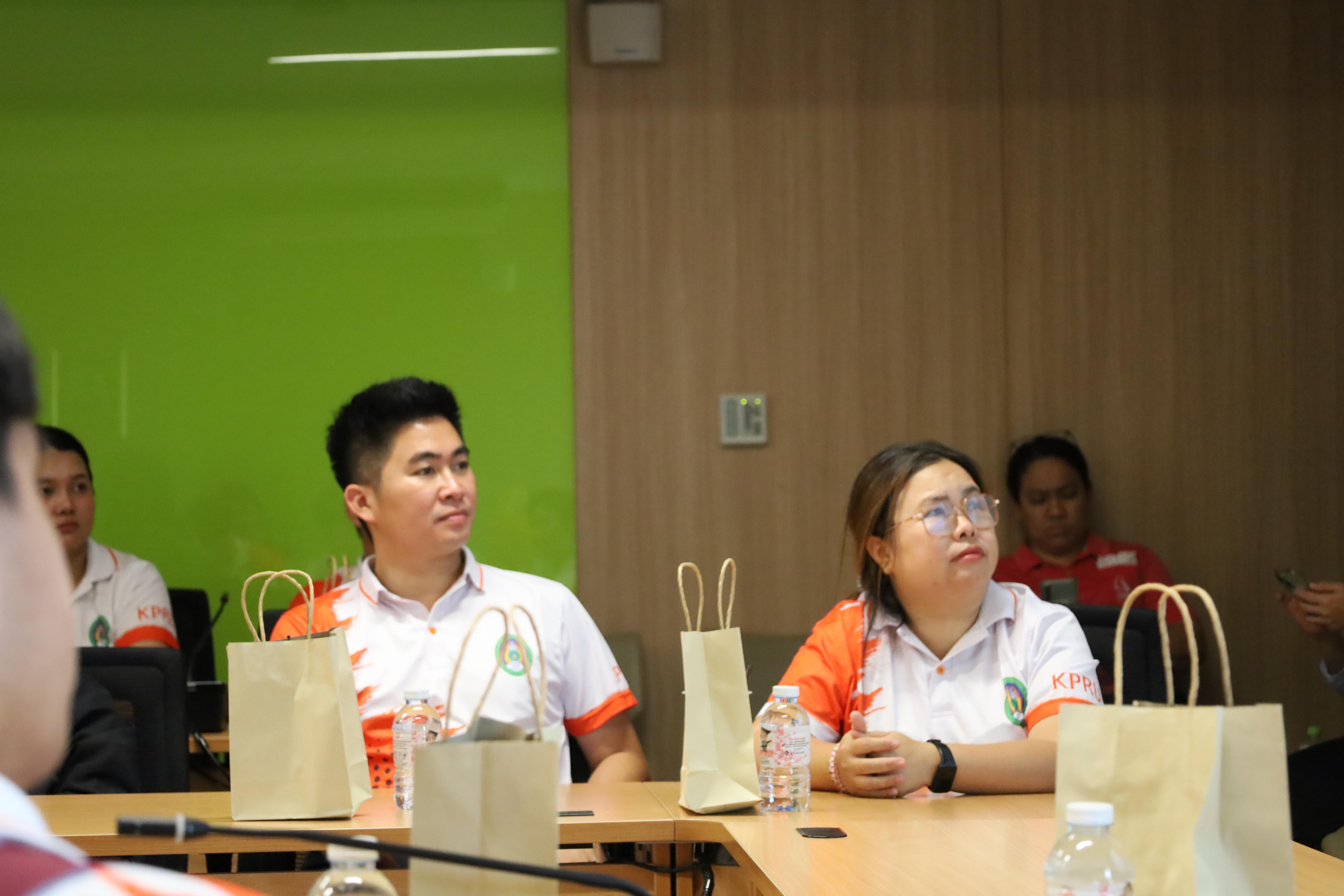 172. การศึกษาดูงานการจัดการคุณภาพและมาตรฐานการผลิตบัณฑิตระดับปริญญาตรี บัณฑิตศึกษา ณ มหาวิทยาลัยบูรพา