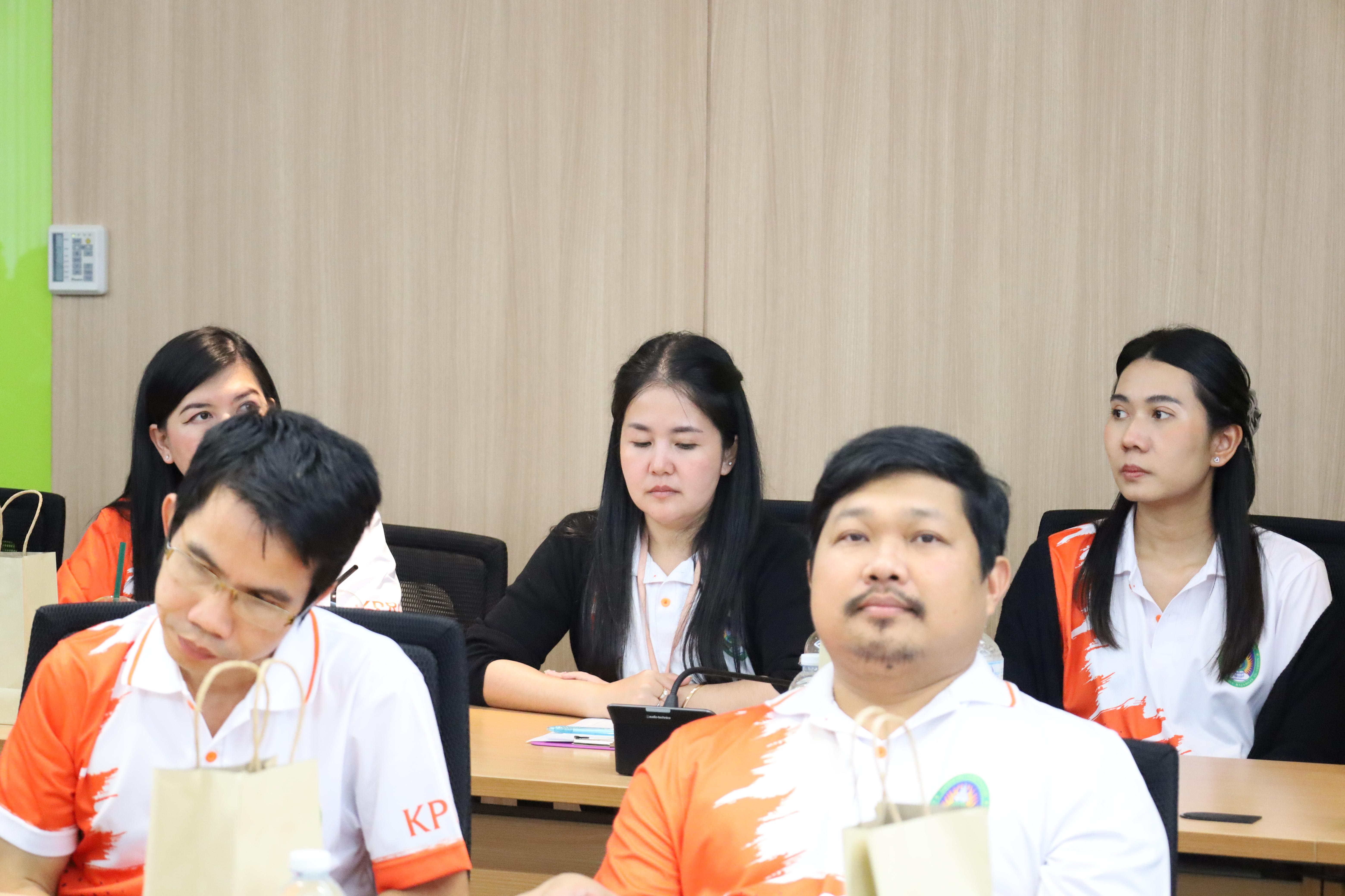 192. การศึกษาดูงานการจัดการคุณภาพและมาตรฐานการผลิตบัณฑิตระดับปริญญาตรี บัณฑิตศึกษา ณ มหาวิทยาลัยบูรพา
