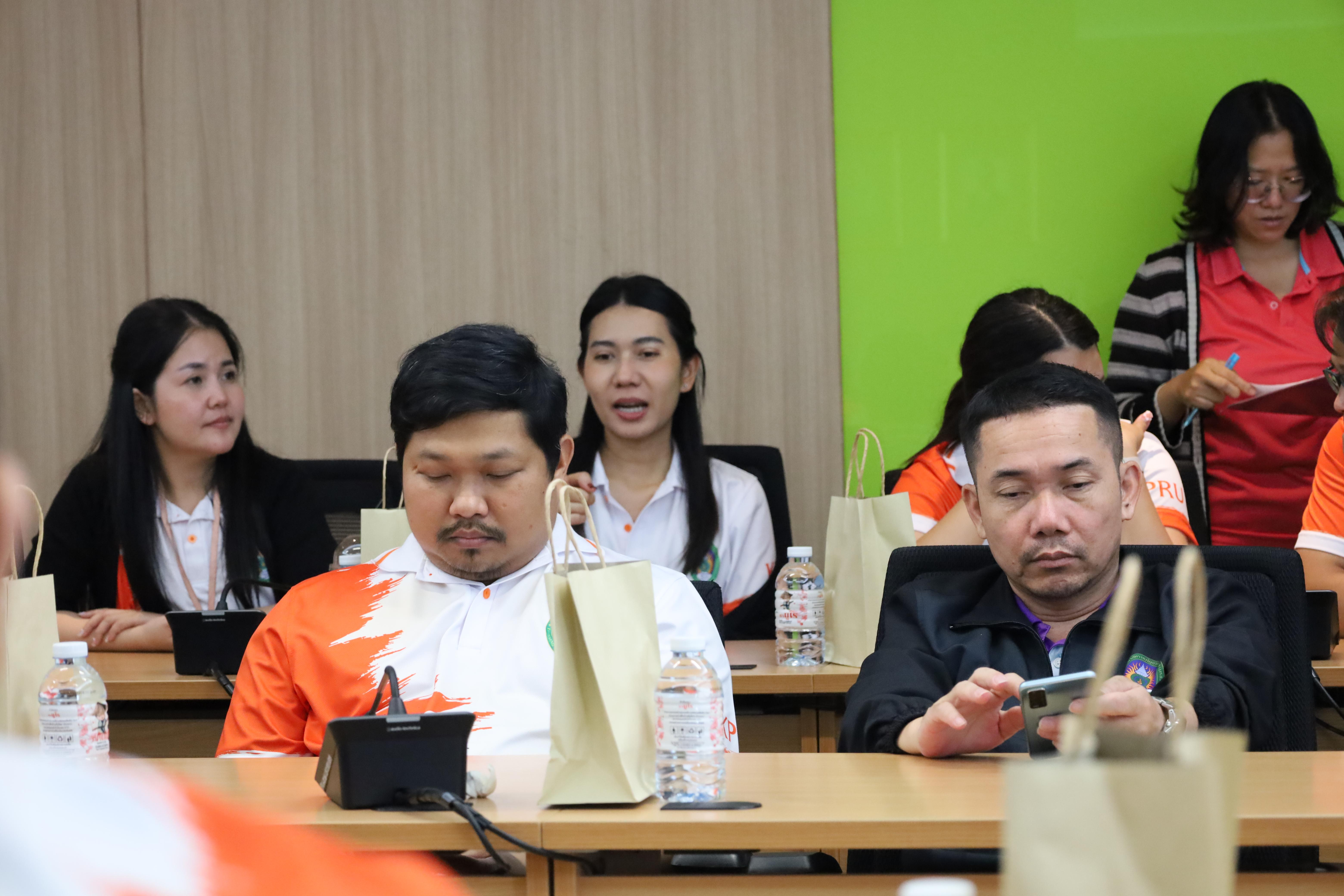 193. การศึกษาดูงานการจัดการคุณภาพและมาตรฐานการผลิตบัณฑิตระดับปริญญาตรี บัณฑิตศึกษา ณ มหาวิทยาลัยบูรพา