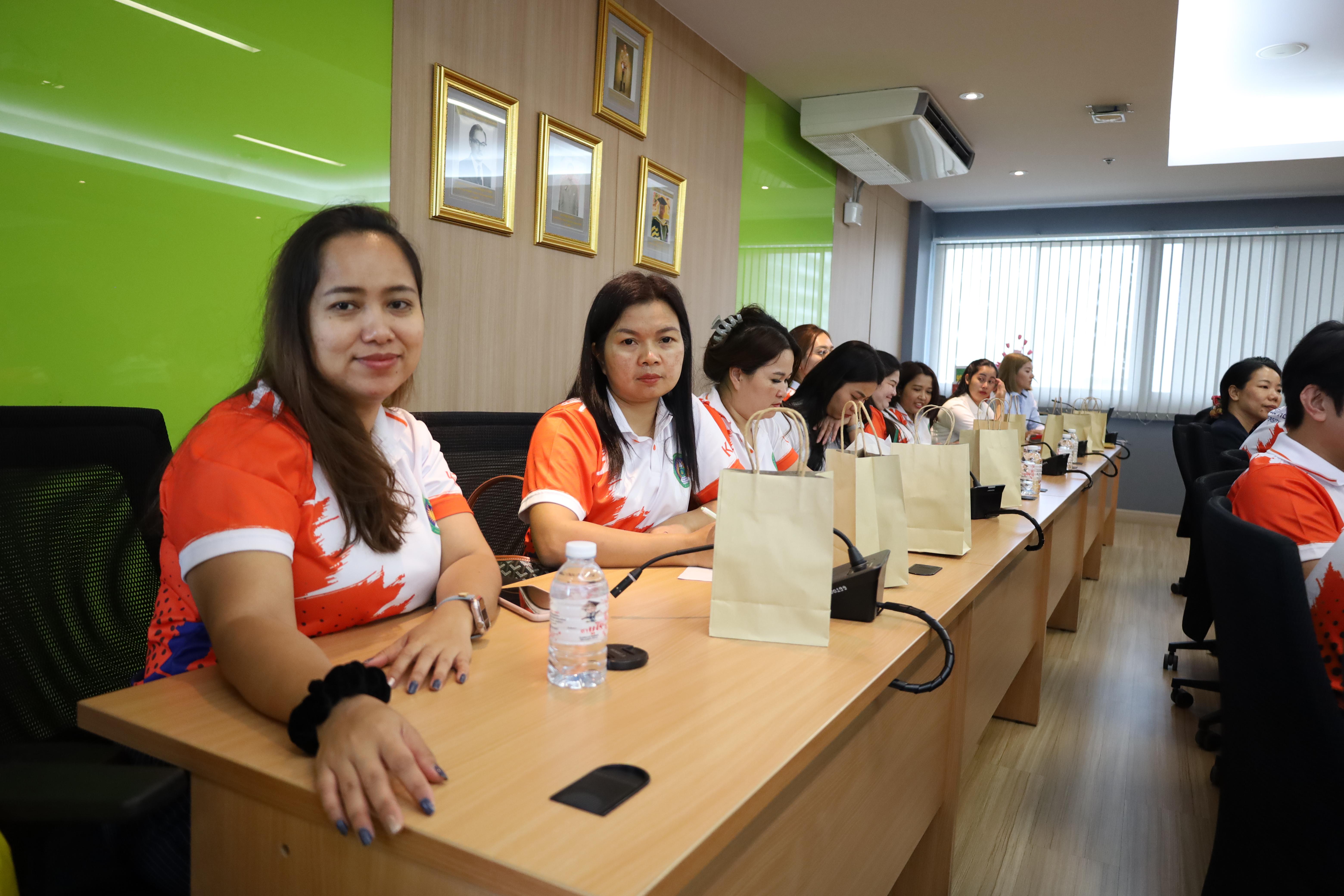 194. การศึกษาดูงานการจัดการคุณภาพและมาตรฐานการผลิตบัณฑิตระดับปริญญาตรี บัณฑิตศึกษา ณ มหาวิทยาลัยบูรพา