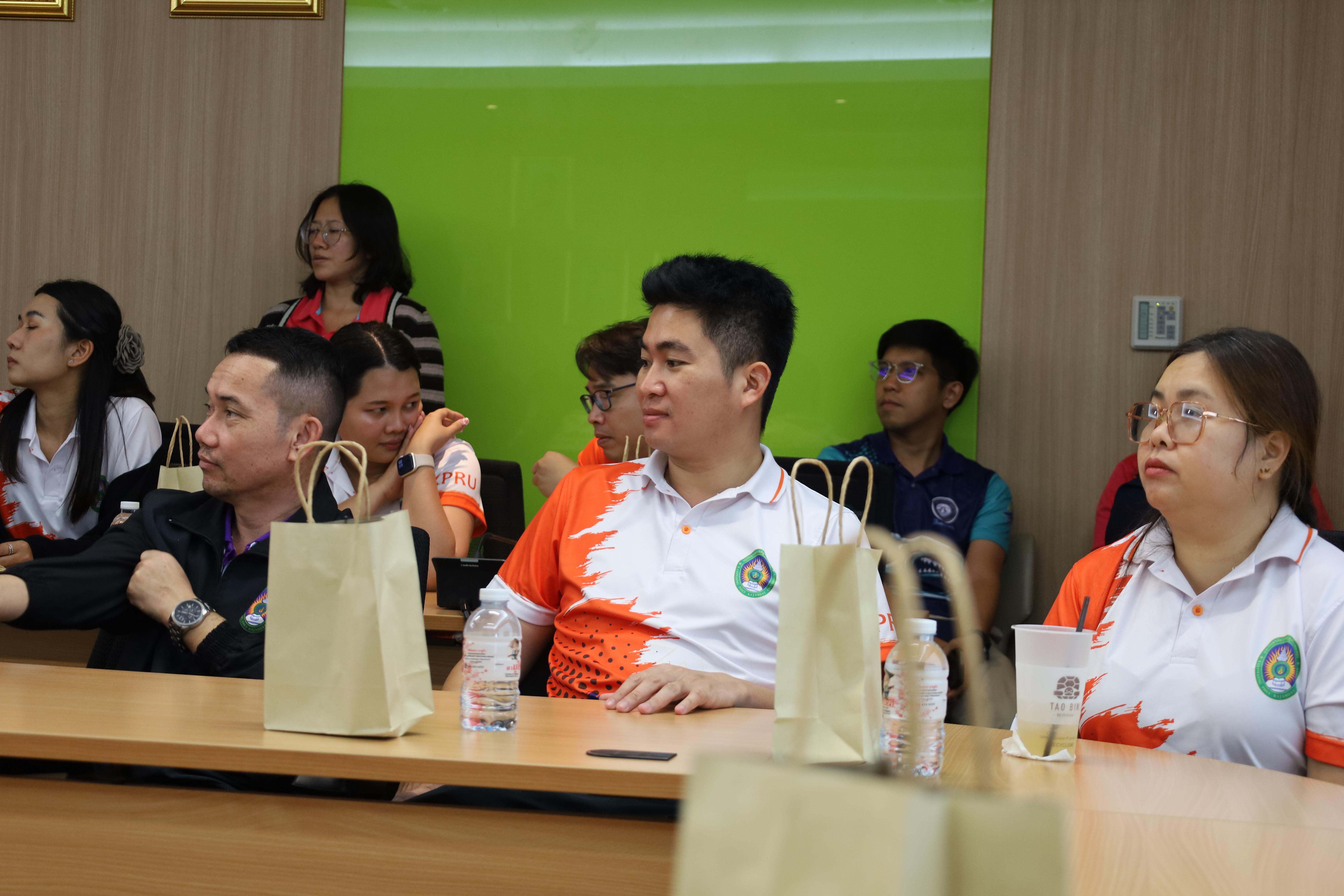 197. การศึกษาดูงานการจัดการคุณภาพและมาตรฐานการผลิตบัณฑิตระดับปริญญาตรี บัณฑิตศึกษา ณ มหาวิทยาลัยบูรพา