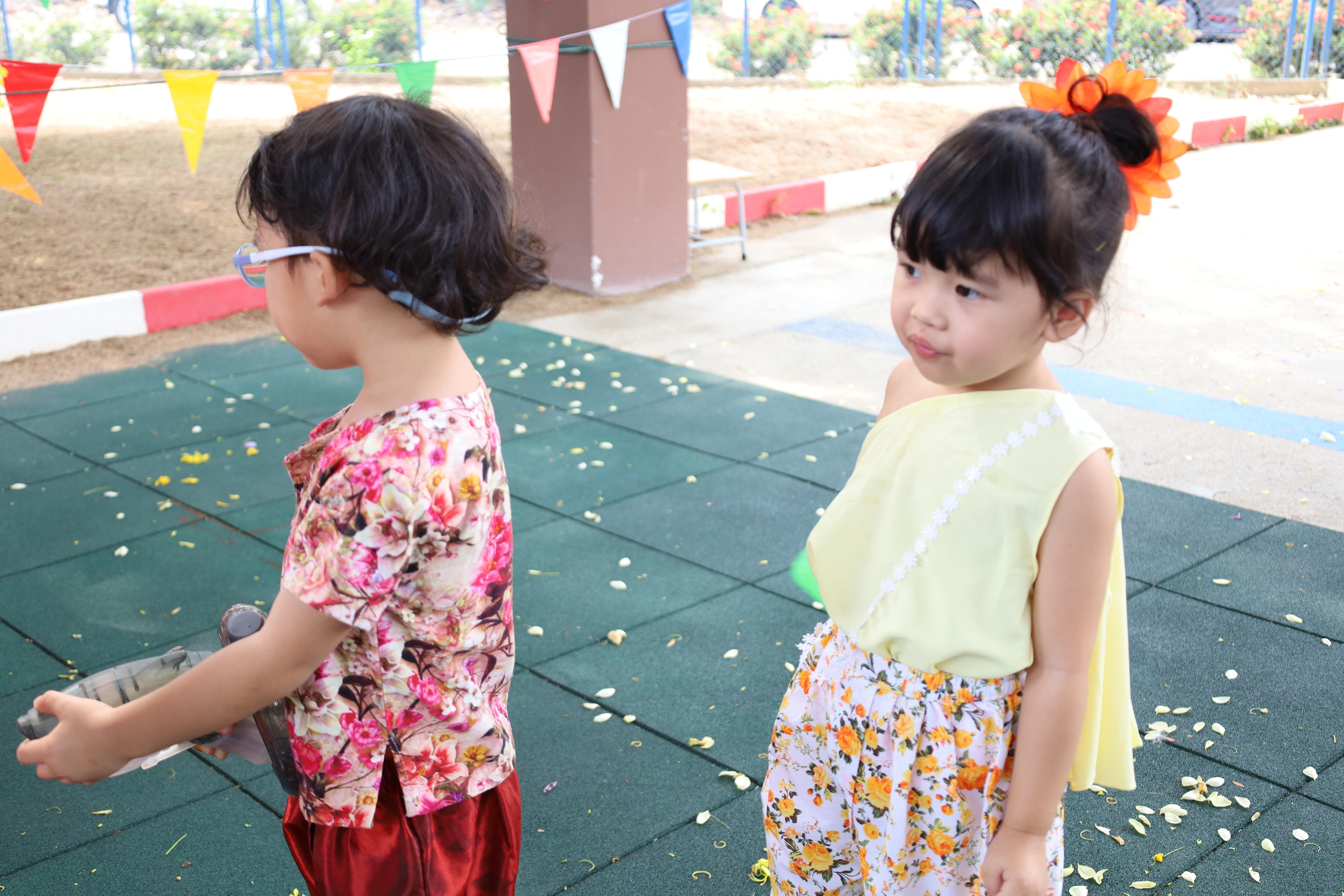 33. กิจกรรมวันสงกรานต์โรงเรียนอนุบาลราชภัฏกำแพงเพชร ปีการศึกษา 2567