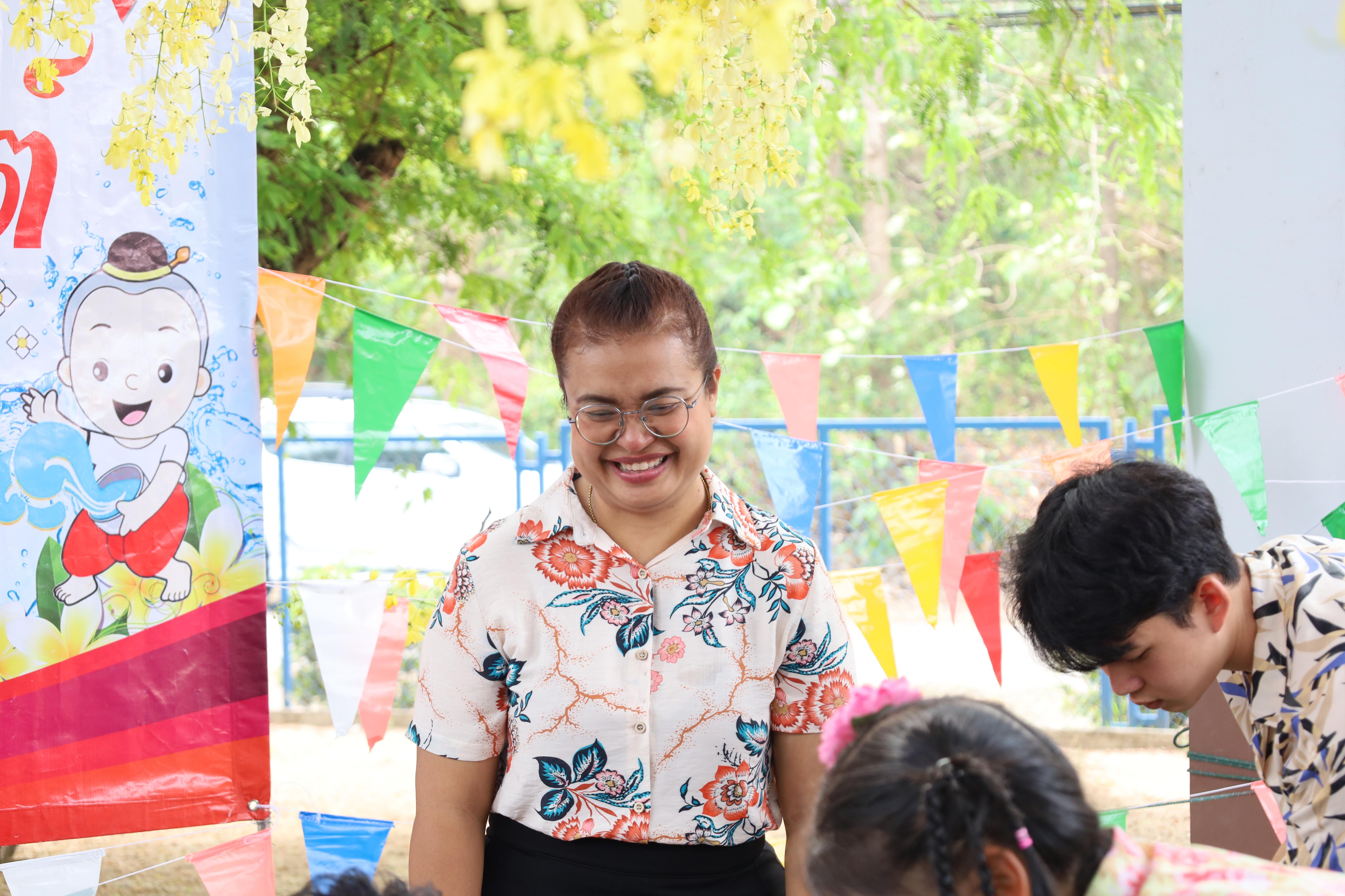 98. กิจกรรมวันสงกรานต์โรงเรียนอนุบาลราชภัฏกำแพงเพชร ปีการศึกษา 2567