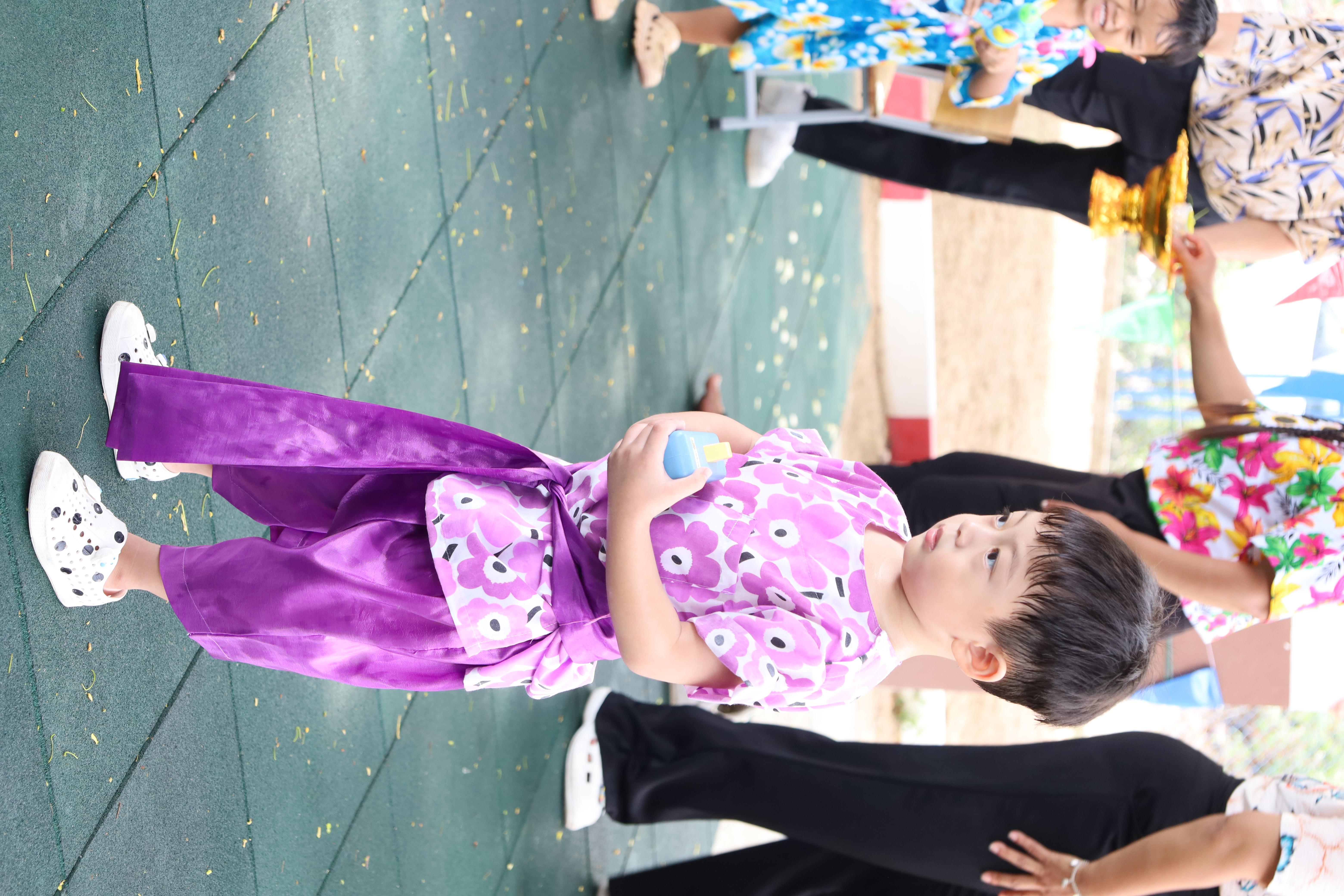 123. กิจกรรมวันสงกรานต์โรงเรียนอนุบาลราชภัฏกำแพงเพชร ปีการศึกษา 2567