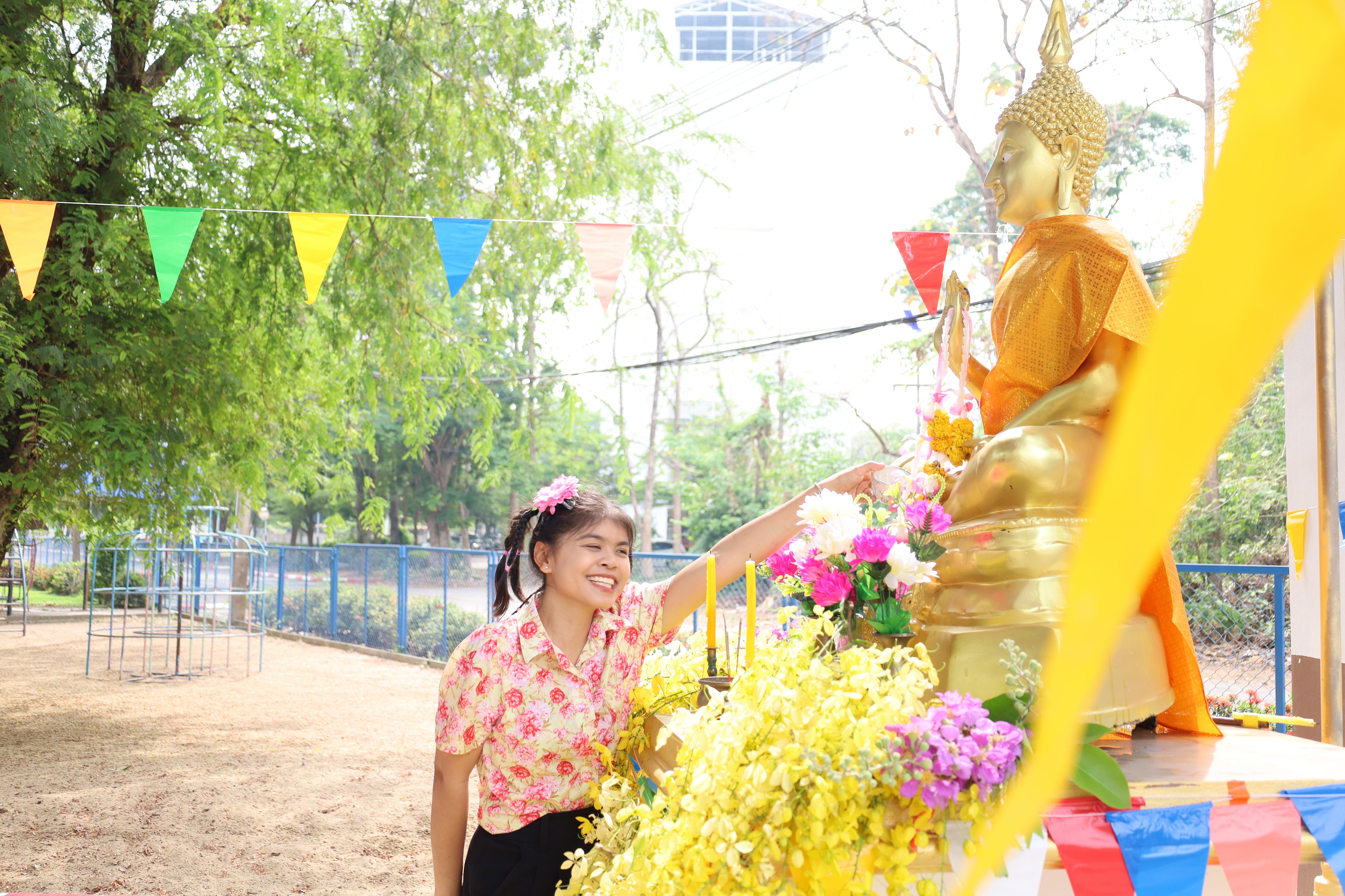 158. กิจกรรมวันสงกรานต์โรงเรียนอนุบาลราชภัฏกำแพงเพชร ปีการศึกษา 2567