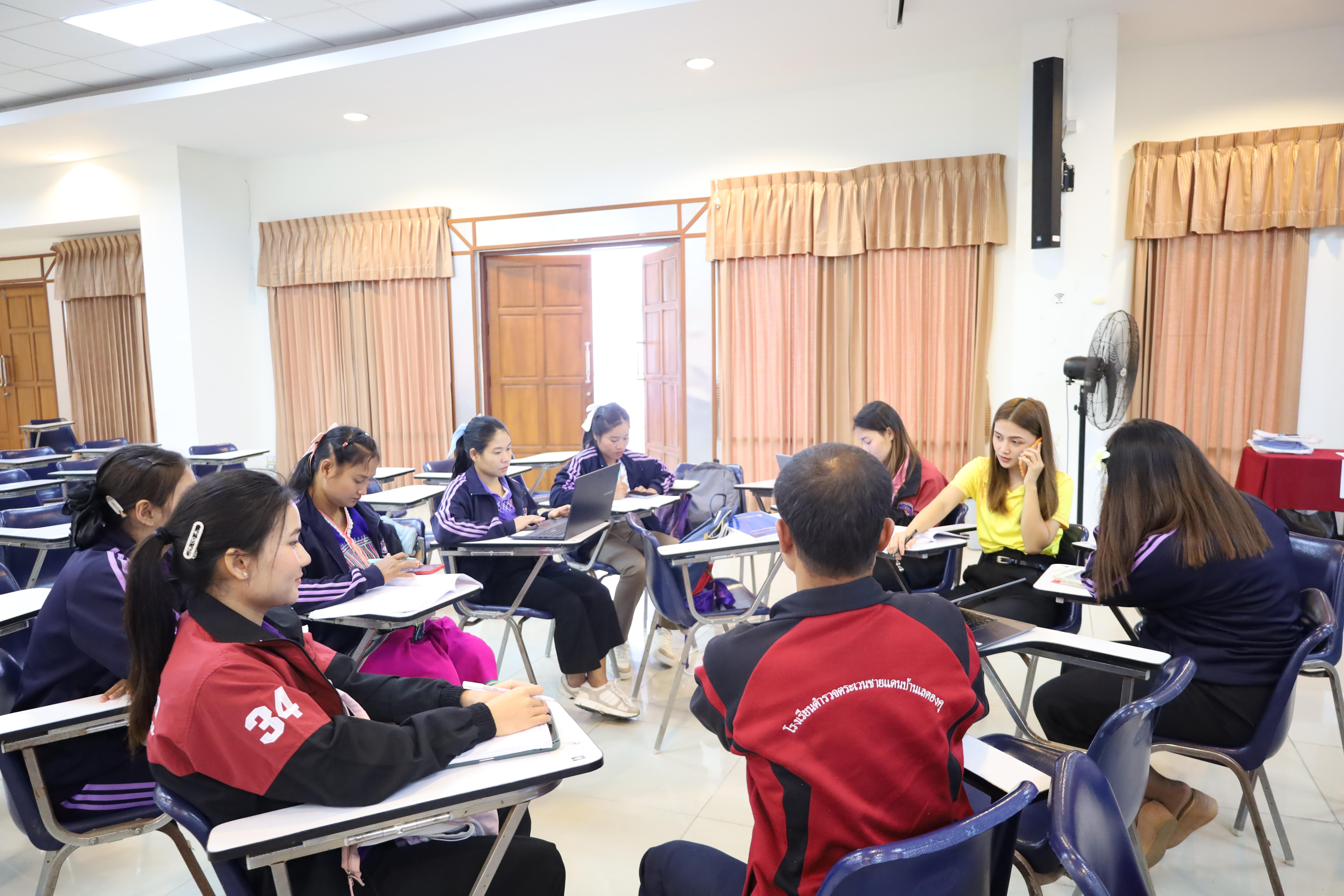 285. การอบรมพัฒนาศักยภาพครูโรงเรียนตำรวจตระเวนชายแดน ประจำปีงบประมาณ2568