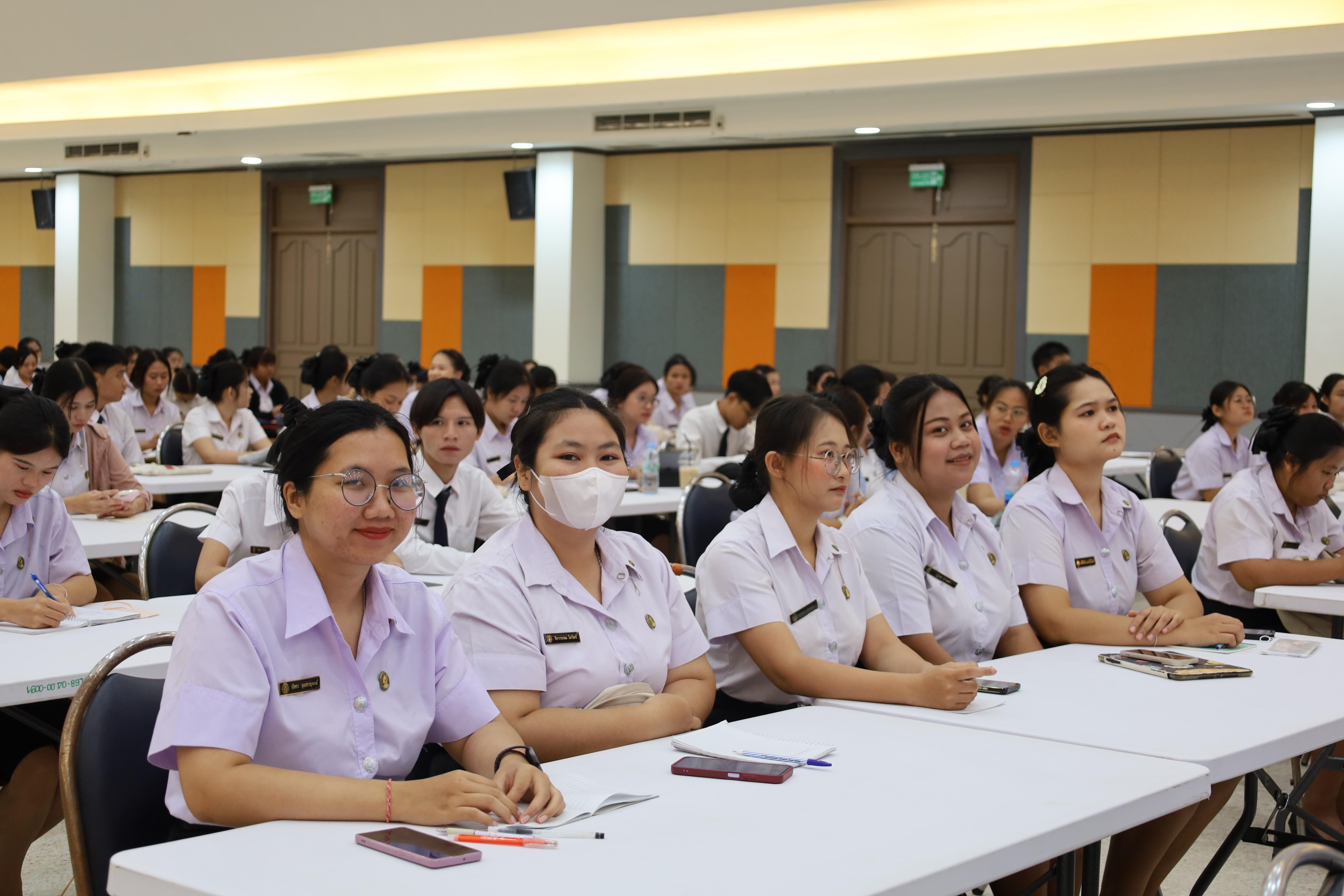 35. ปฐมนิเทศนักศึกษาก่อนออกฝึกประสบการณ์วิชาชีพครู ประจำปีการศึกษา 2567