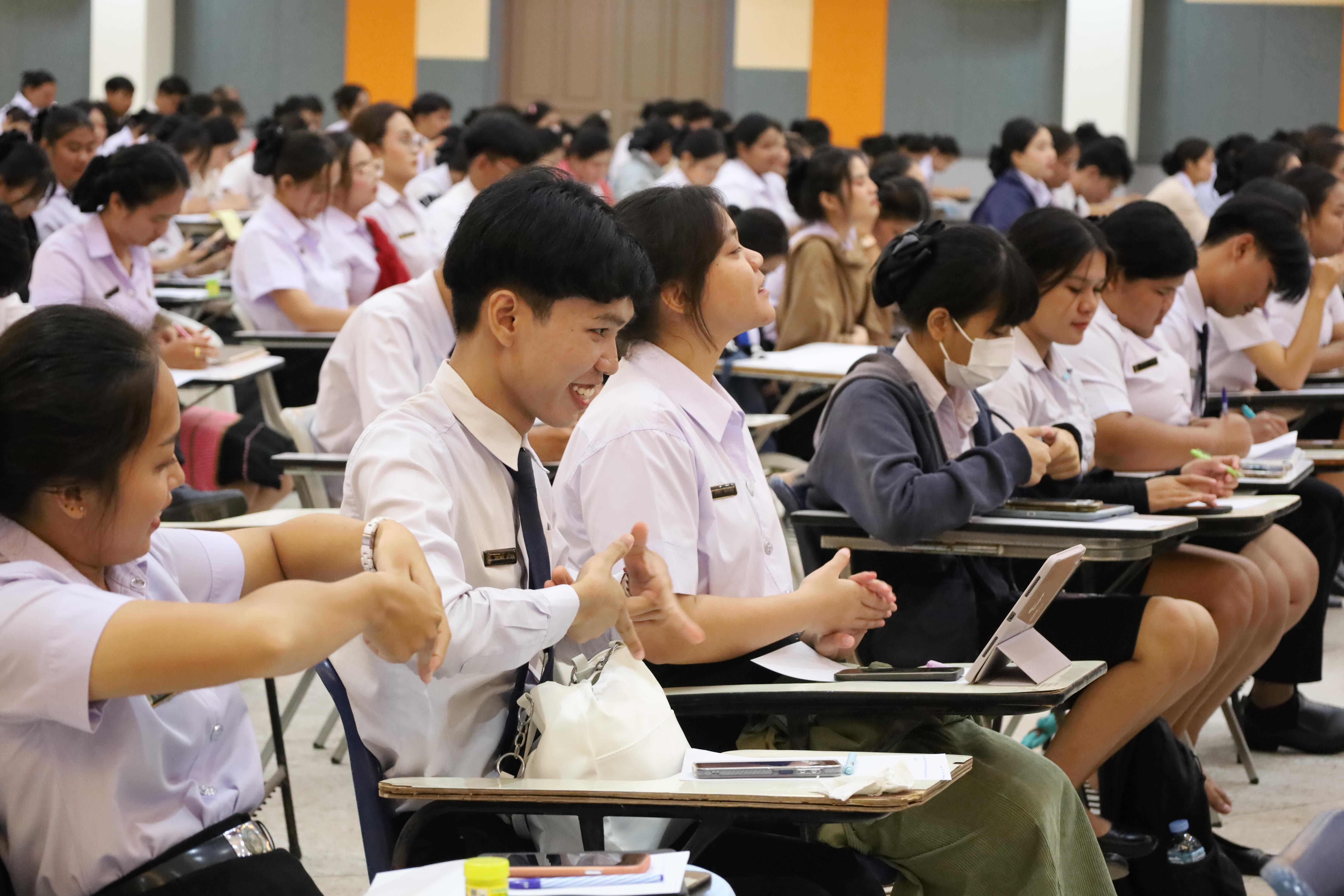 70. ปฐมนิเทศนักศึกษาก่อนออกฝึกประสบการณ์วิชาชีพครู ประจำปีการศึกษา 2567