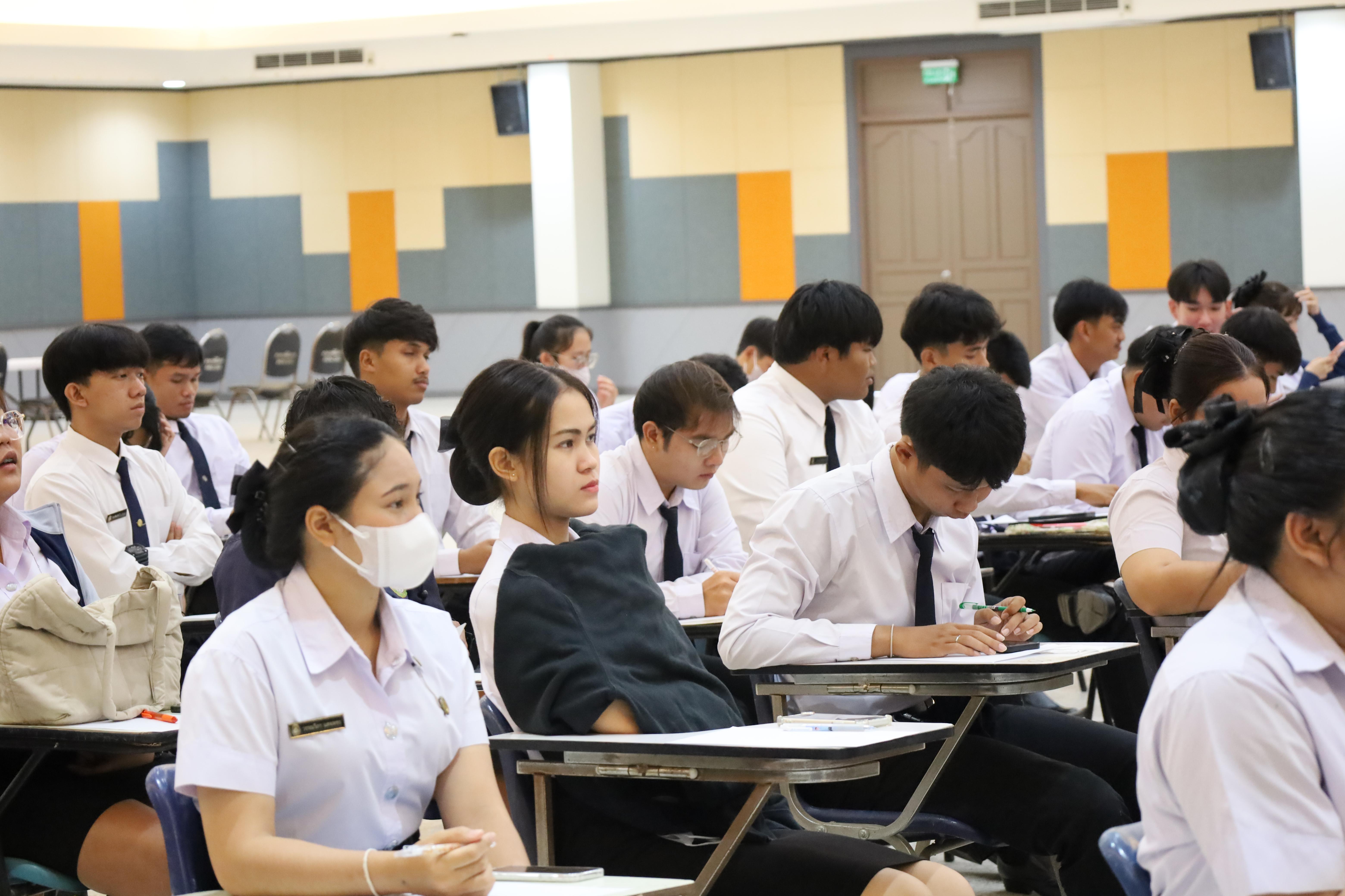 74. ปฐมนิเทศนักศึกษาก่อนออกฝึกประสบการณ์วิชาชีพครู ประจำปีการศึกษา 2567
