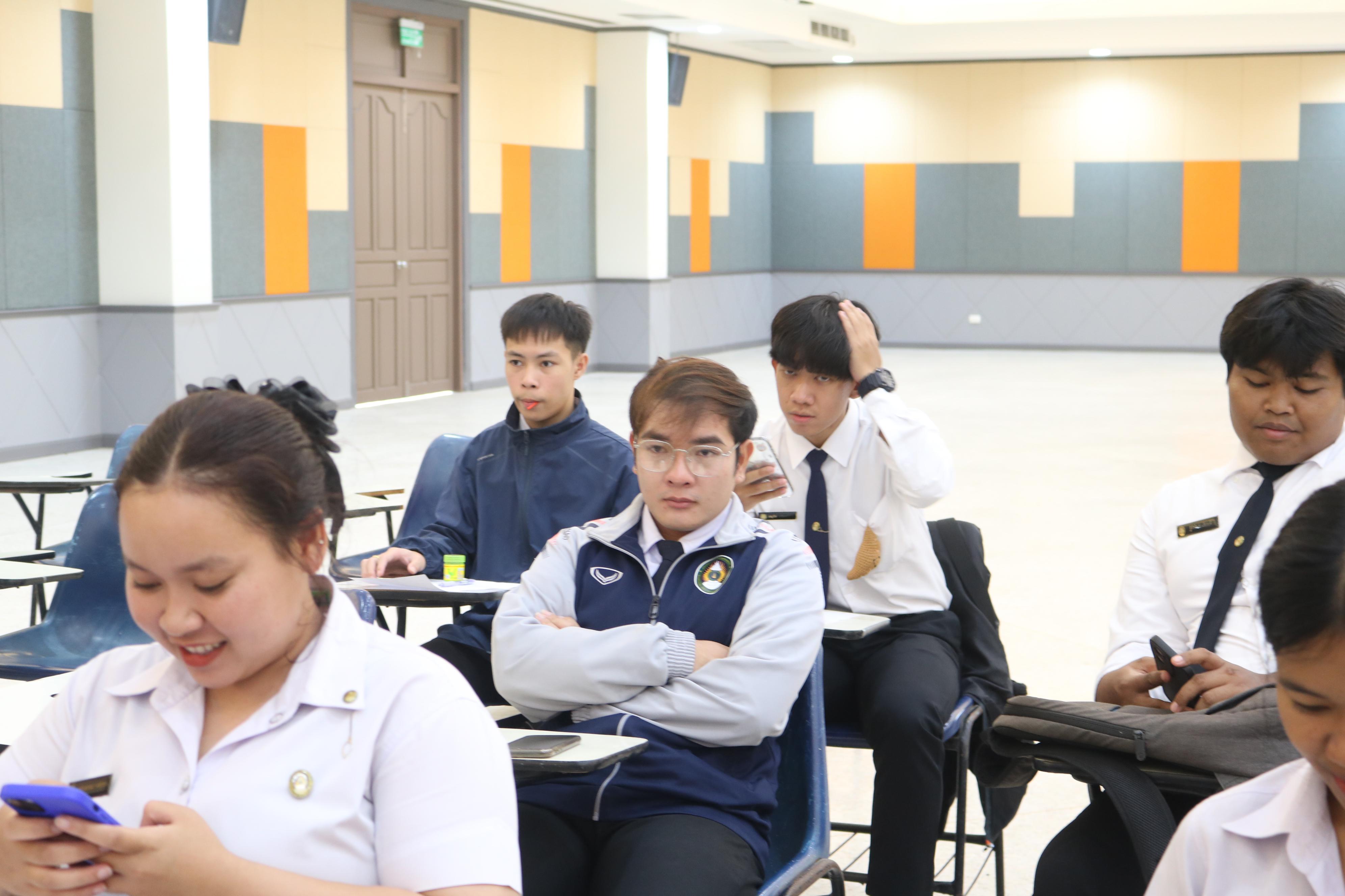 111. ปฐมนิเทศนักศึกษาก่อนออกฝึกประสบการณ์วิชาชีพครู ประจำปีการศึกษา 2567