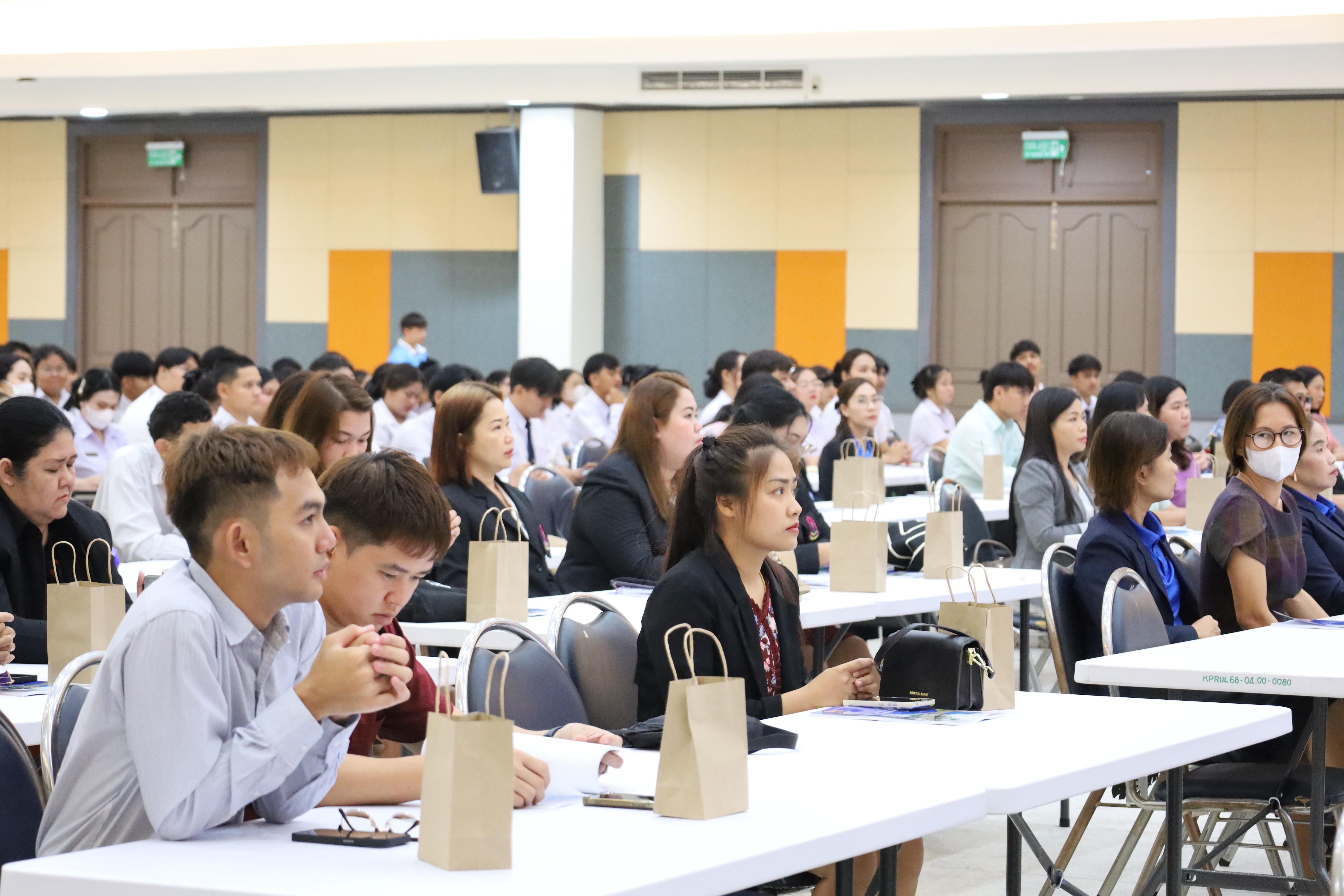 18. พิธีรับมอบศิษย์นักศึกษาฝึกประสบการณ์วิชาชีพครู