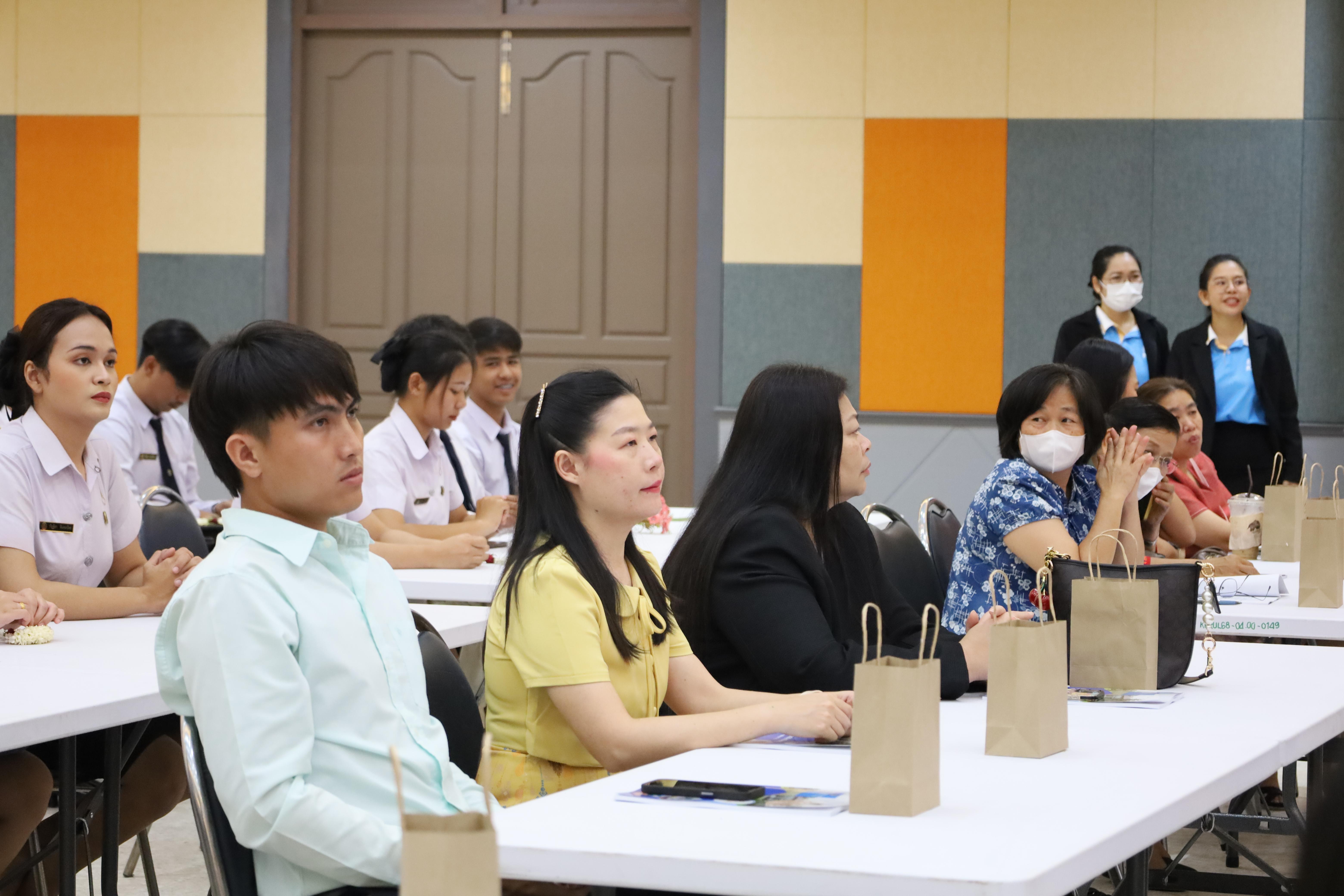 35. พิธีรับมอบศิษย์นักศึกษาฝึกประสบการณ์วิชาชีพครู