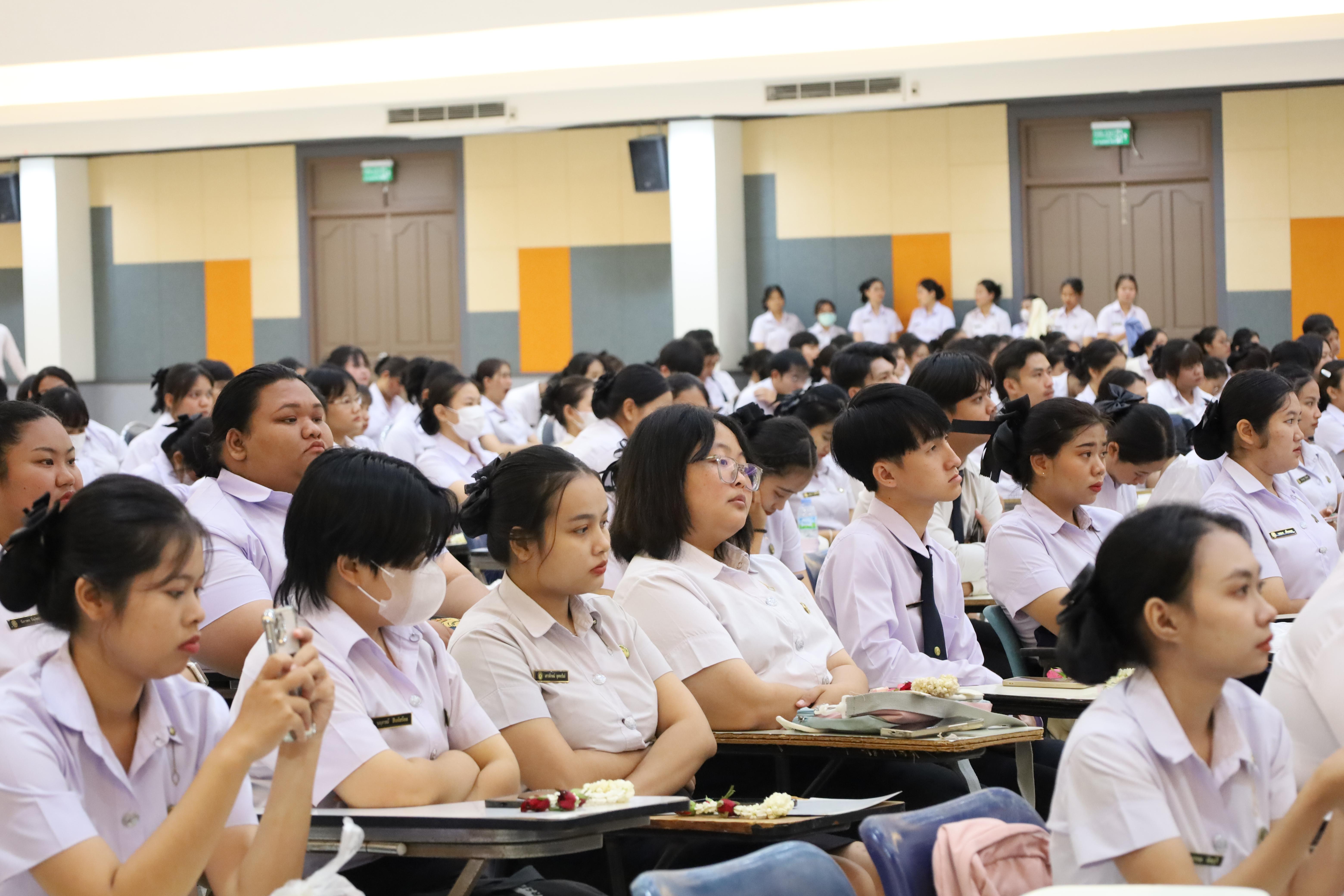 98. พิธีรับมอบศิษย์นักศึกษาฝึกประสบการณ์วิชาชีพครู