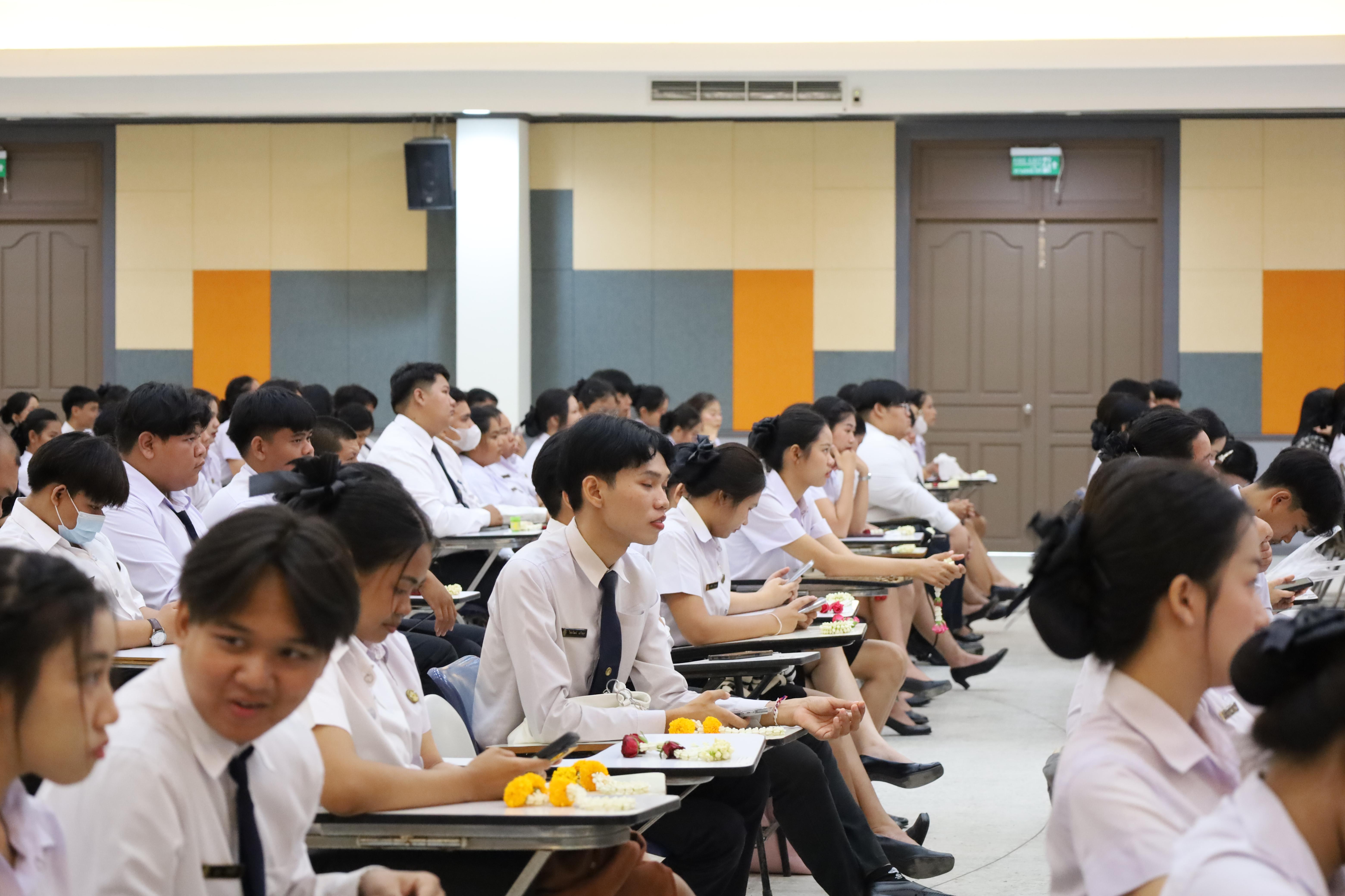 99. พิธีรับมอบศิษย์นักศึกษาฝึกประสบการณ์วิชาชีพครู